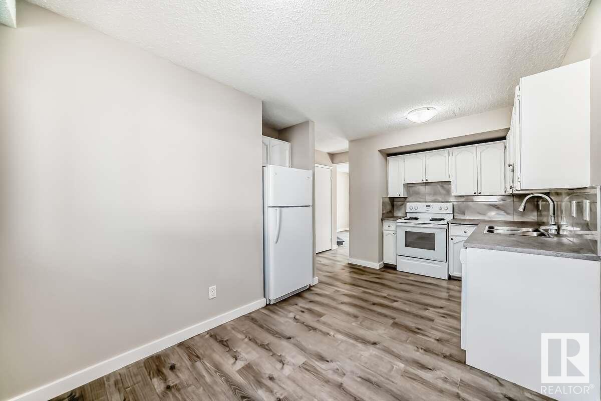 Photo 17 of 1259 Hooke Rd Nw, Edmonton AB