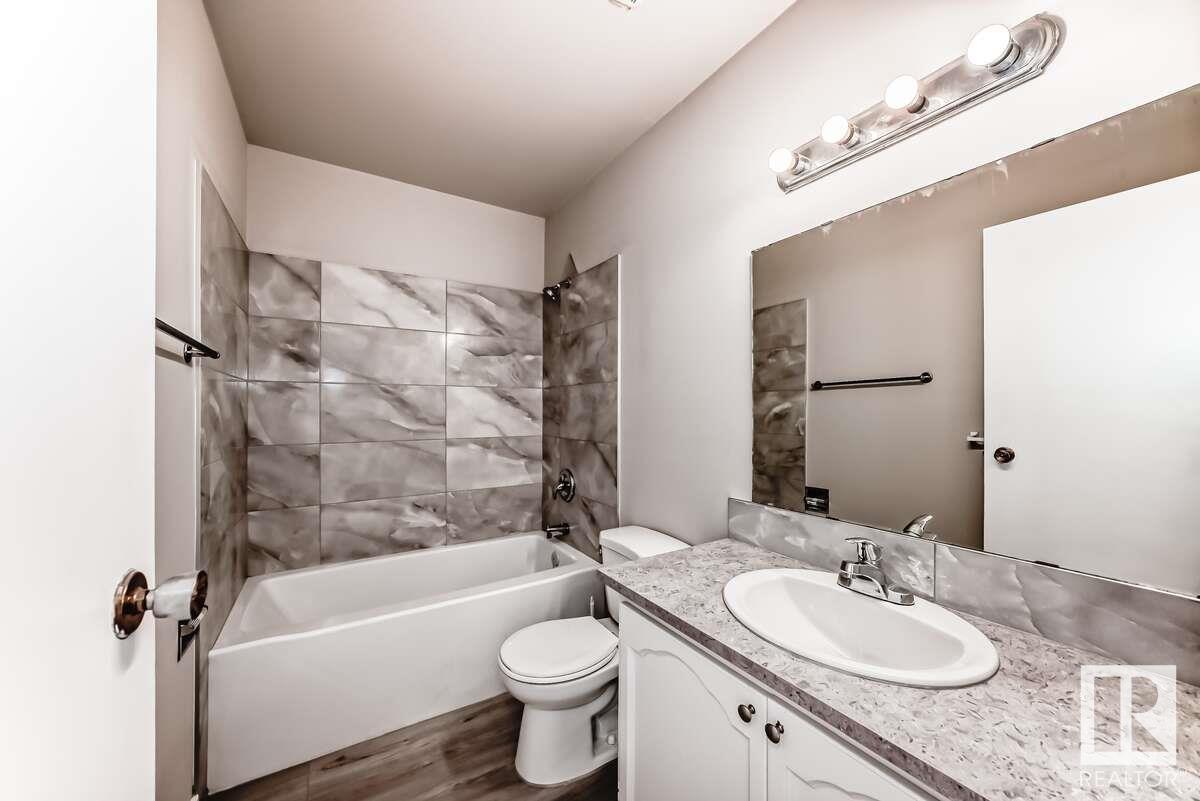 Photo 24 of 1259 Hooke Rd Nw, Edmonton AB