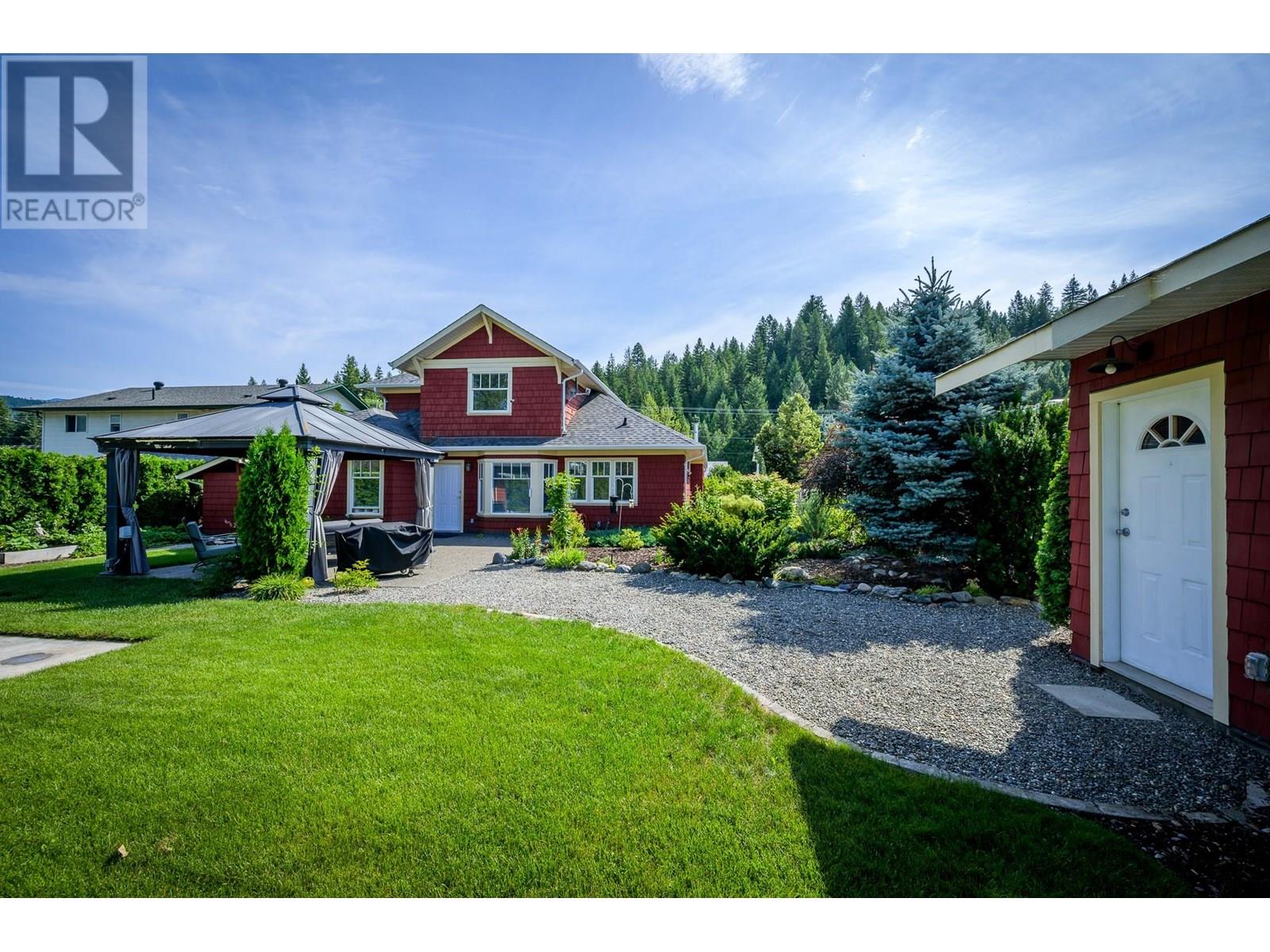 4761 BIRCH Lane, Barriere