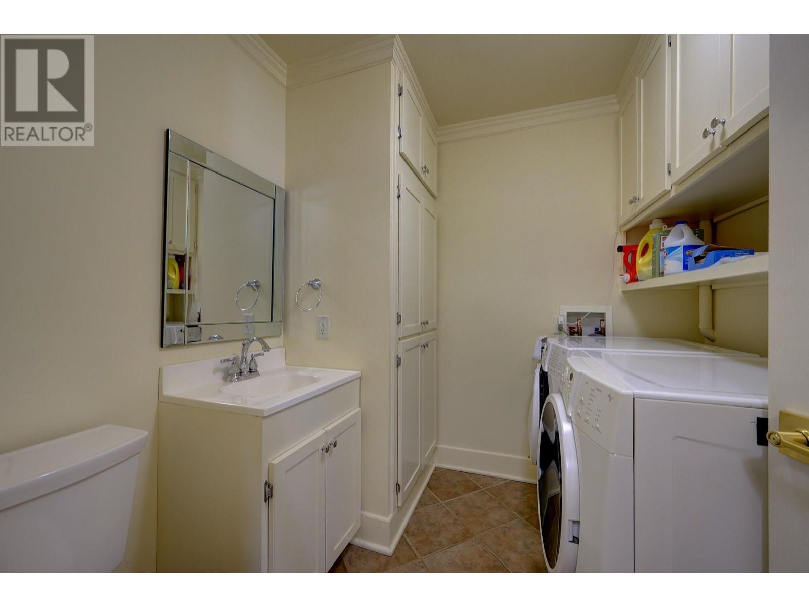 4761 BIRCH Lane, Barriere