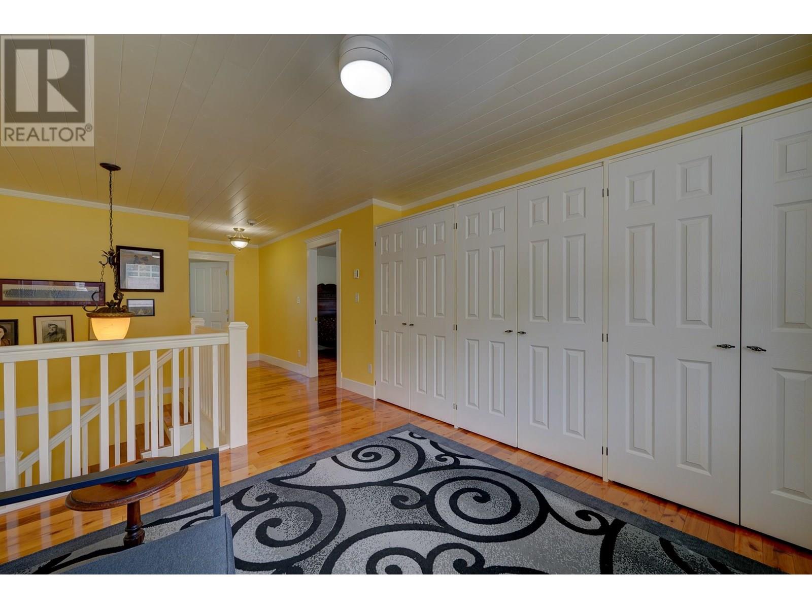 4761 BIRCH Lane, Barriere