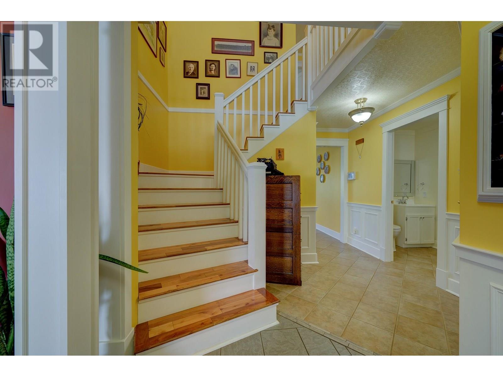 4761 BIRCH Lane, Barriere