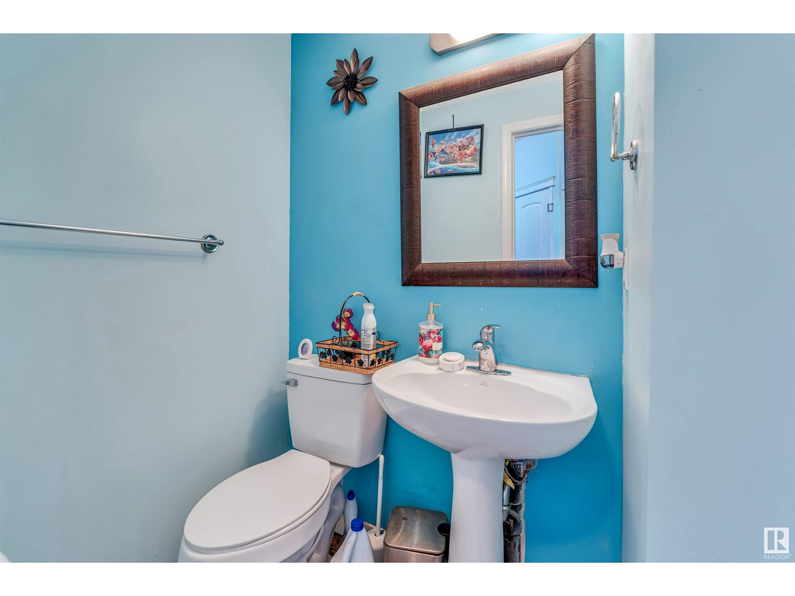 Photo 18 of 5108 146 Av Nw, Edmonton AB