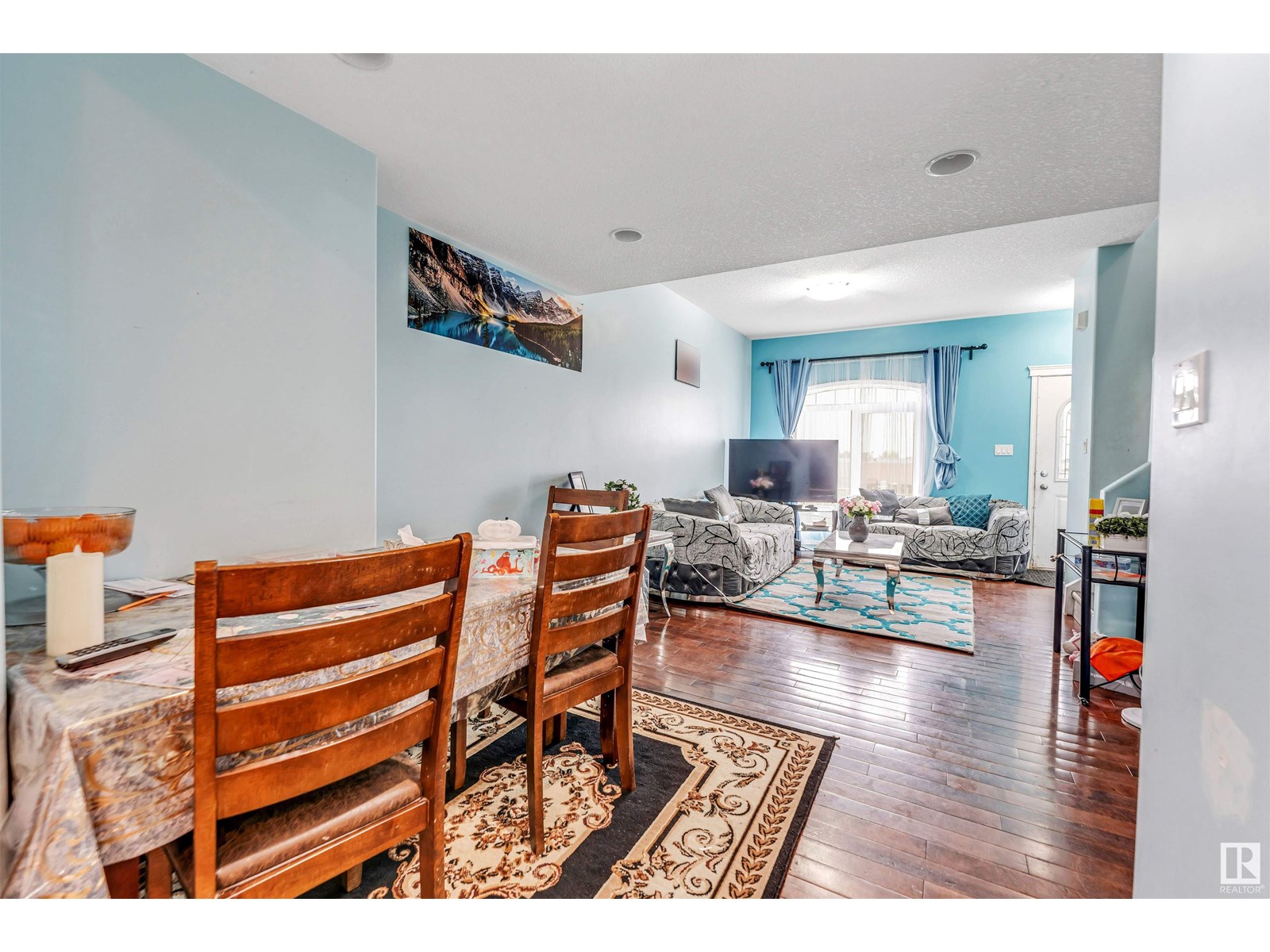Photo 14 of 5108 146 Av Nw, Edmonton AB
