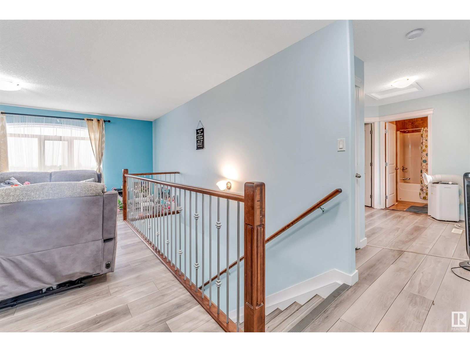 Photo 21 of 5108 146 Av Nw, Edmonton AB