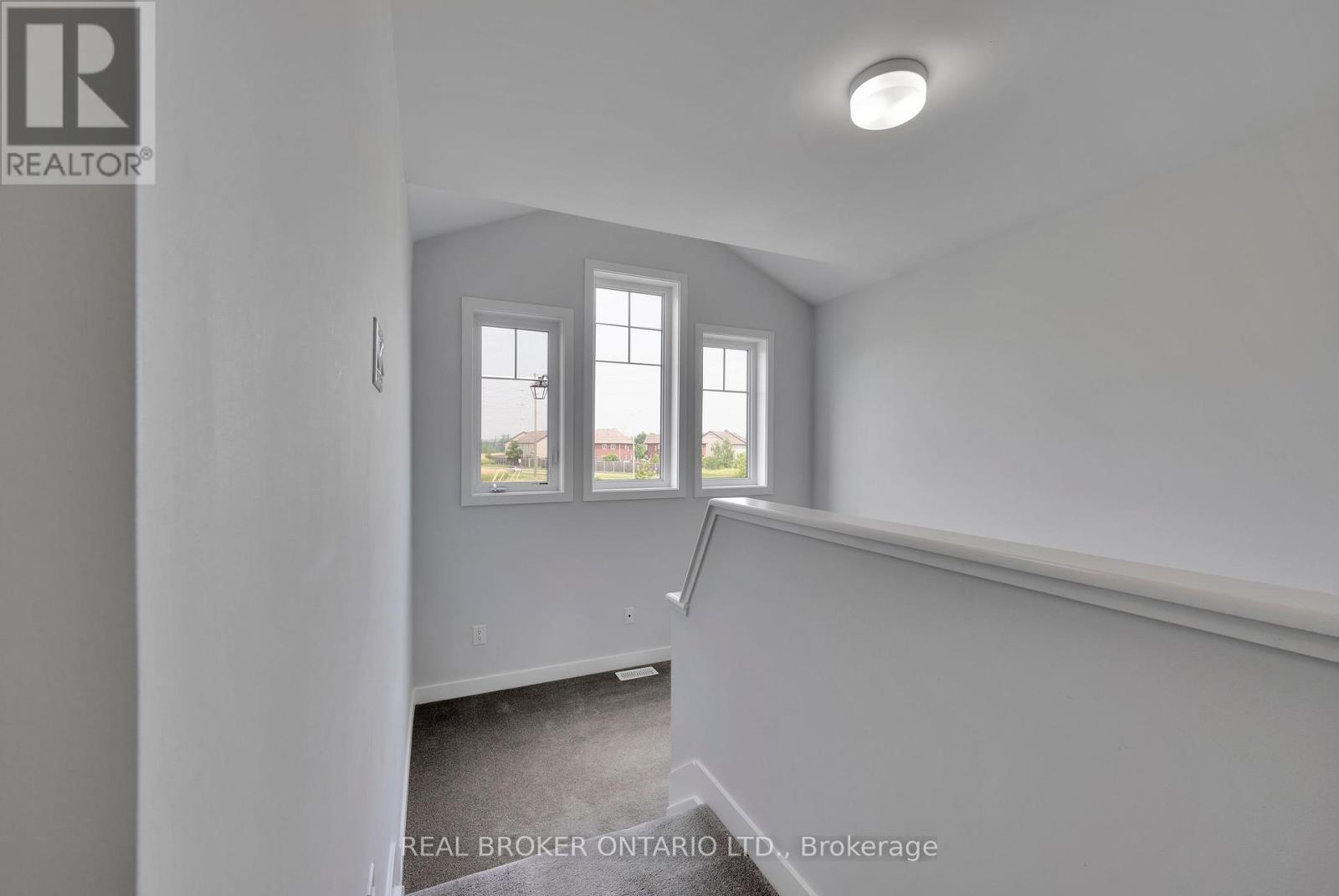 Photo 17 of 2123 Winsome Terrace, Ottawa ON