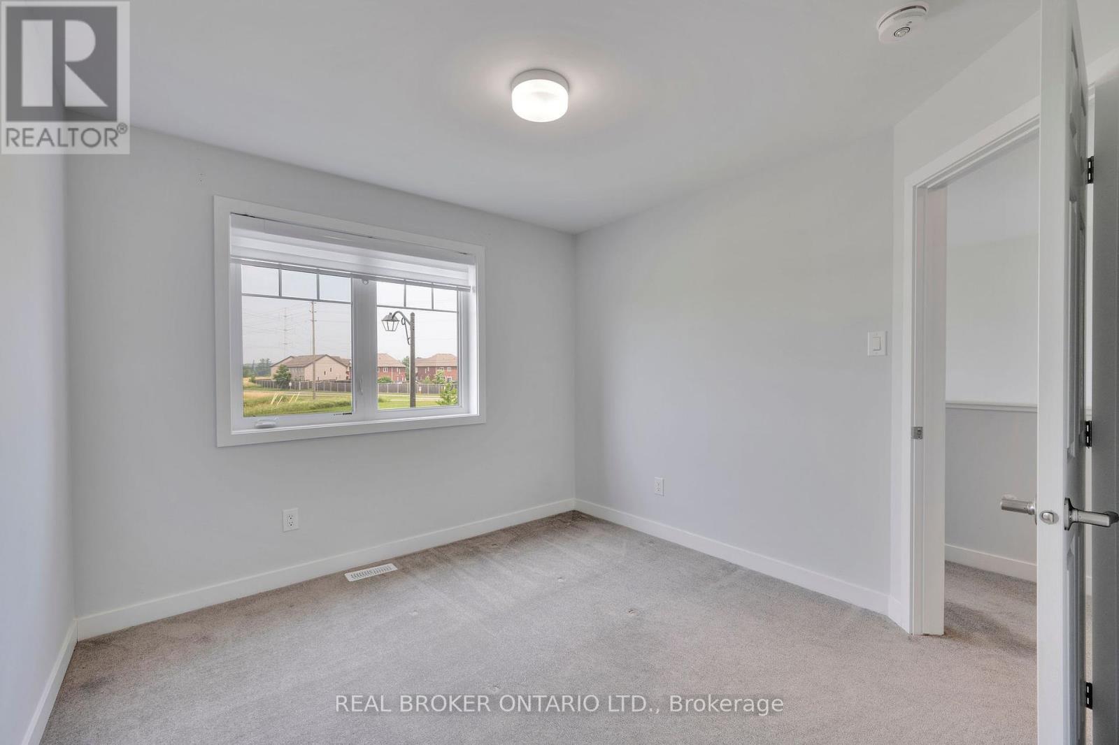 Photo 19 of 2123 Winsome Terrace, Ottawa ON