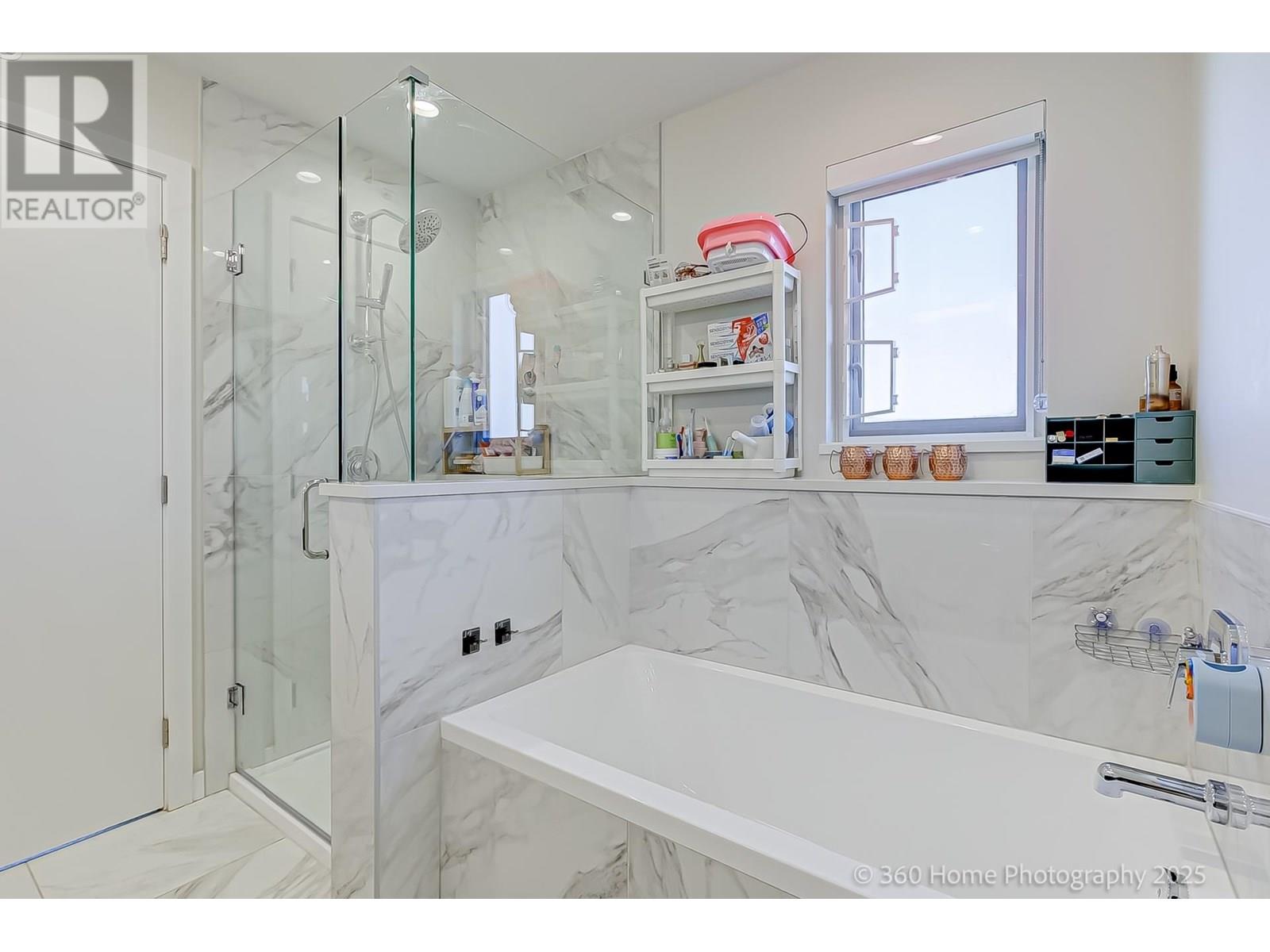 Photo 14 of 223 4738 Hemlock Way, Tsawwassen BC