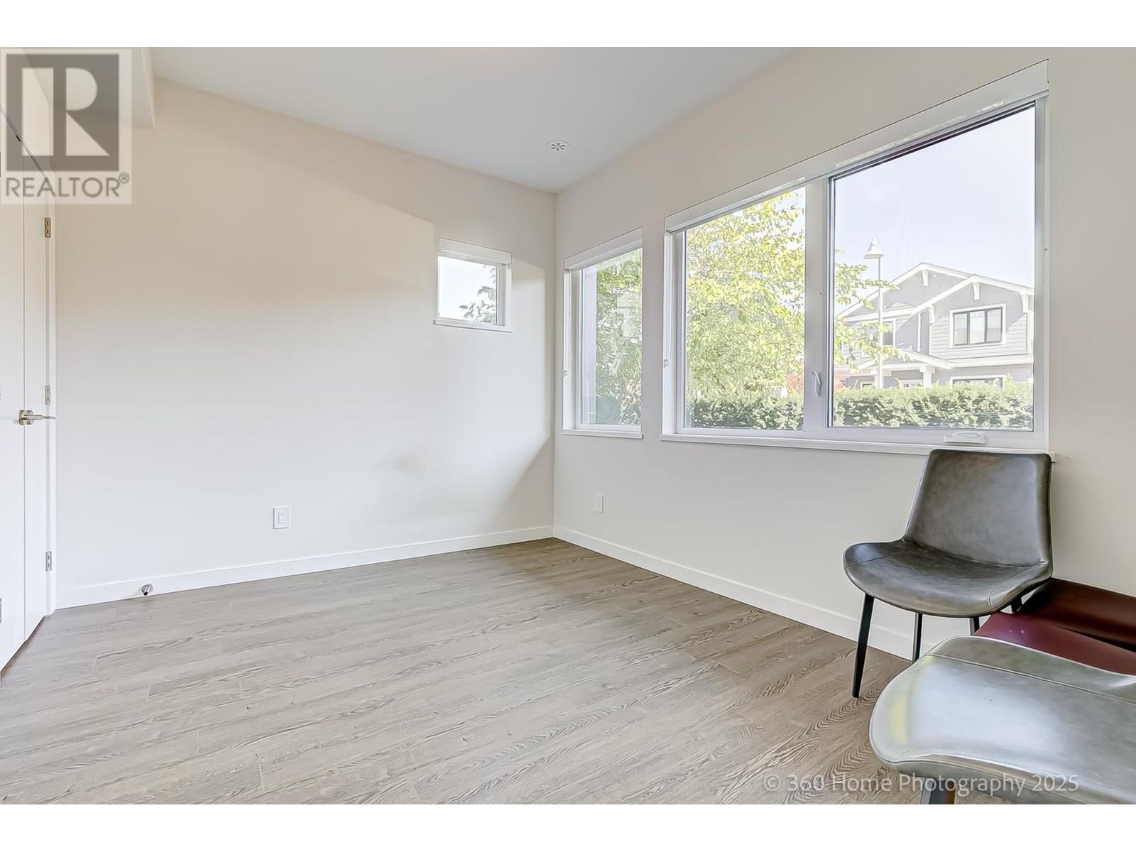 Photo 21 of 223 4738 Hemlock Way, Tsawwassen BC