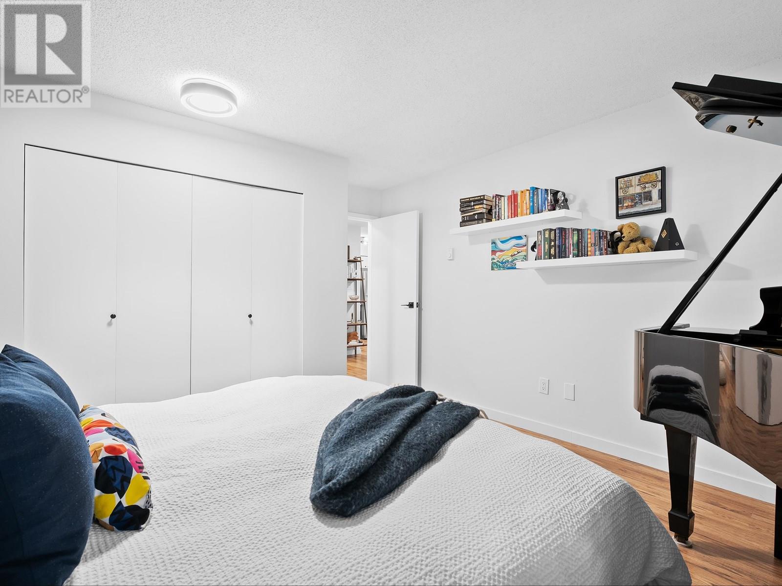 Photo 3 of 115 1429 E 4th Avenue, Vancouver BC