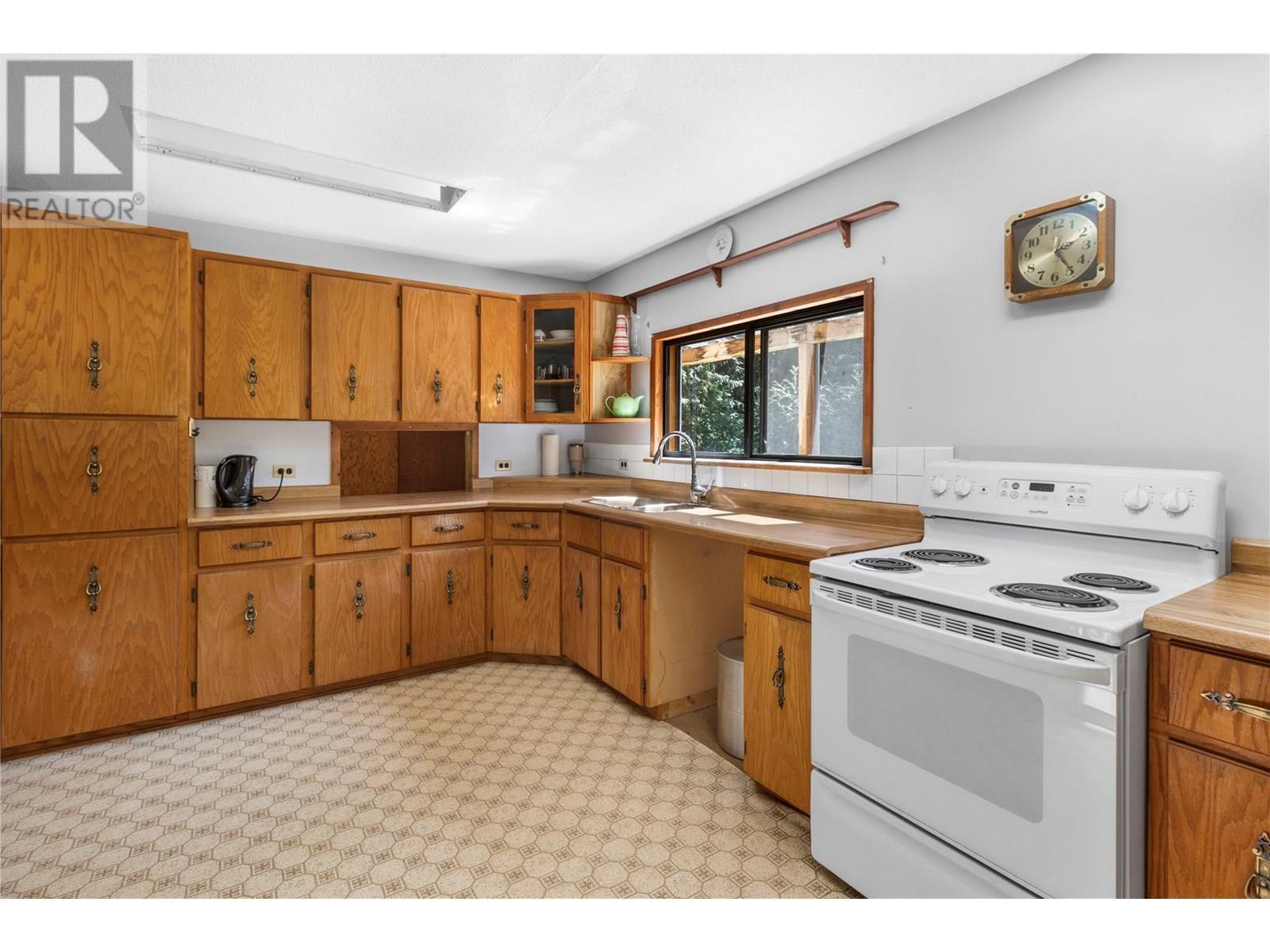 3840 Cameron Road, Eagle Bay