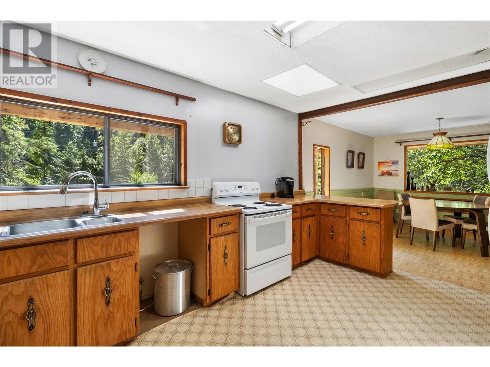 3840 Cameron Road, Eagle Bay