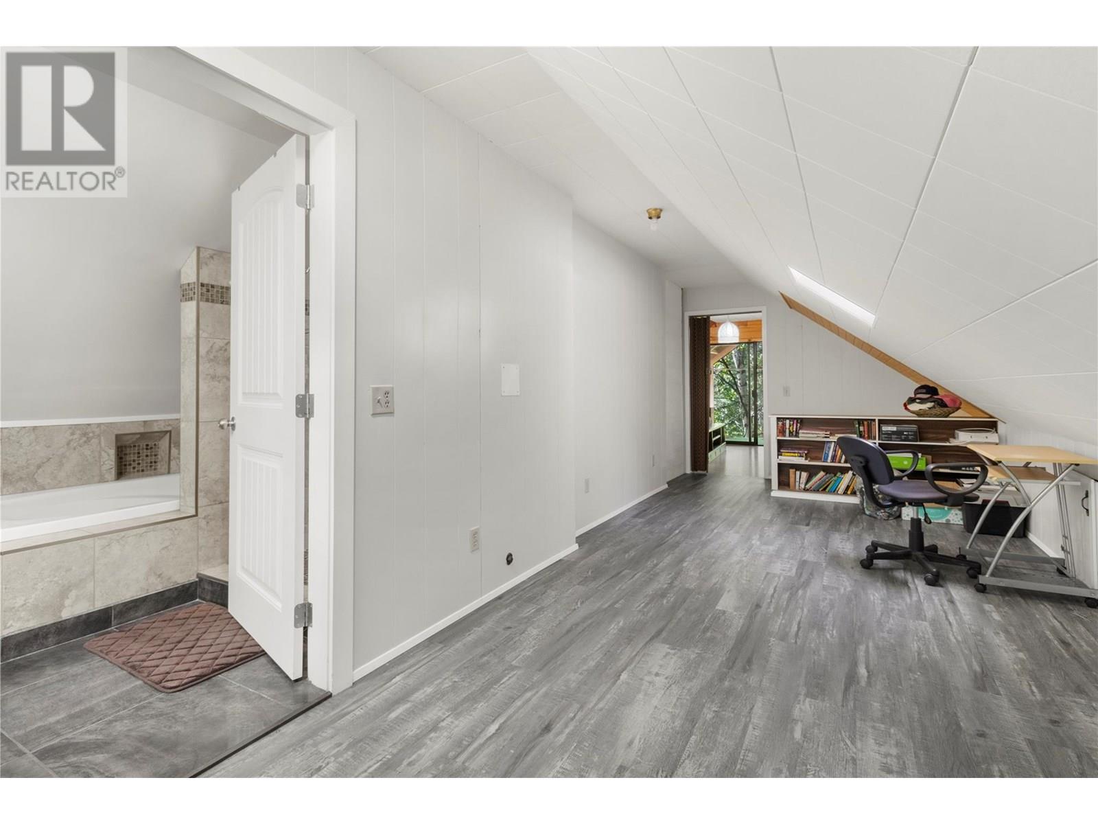 3840 Cameron Road, Eagle Bay