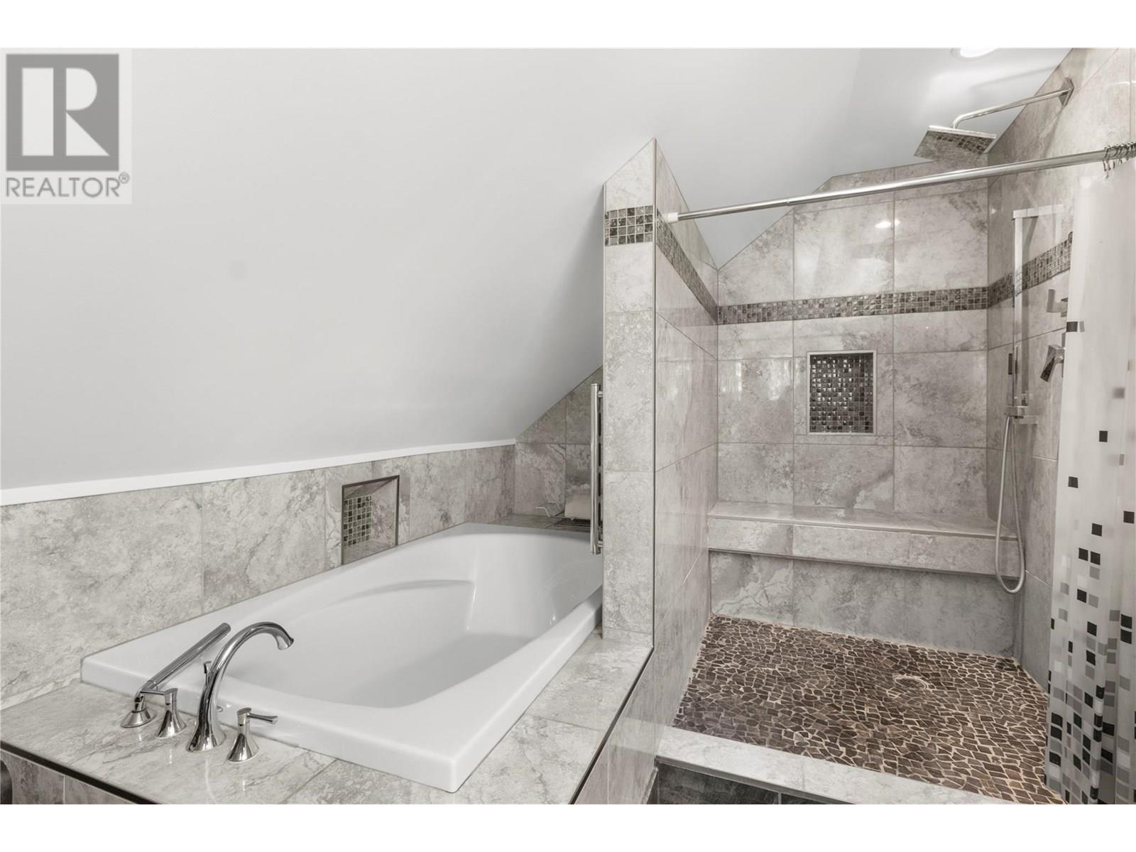 3840 Cameron Road, Eagle Bay
