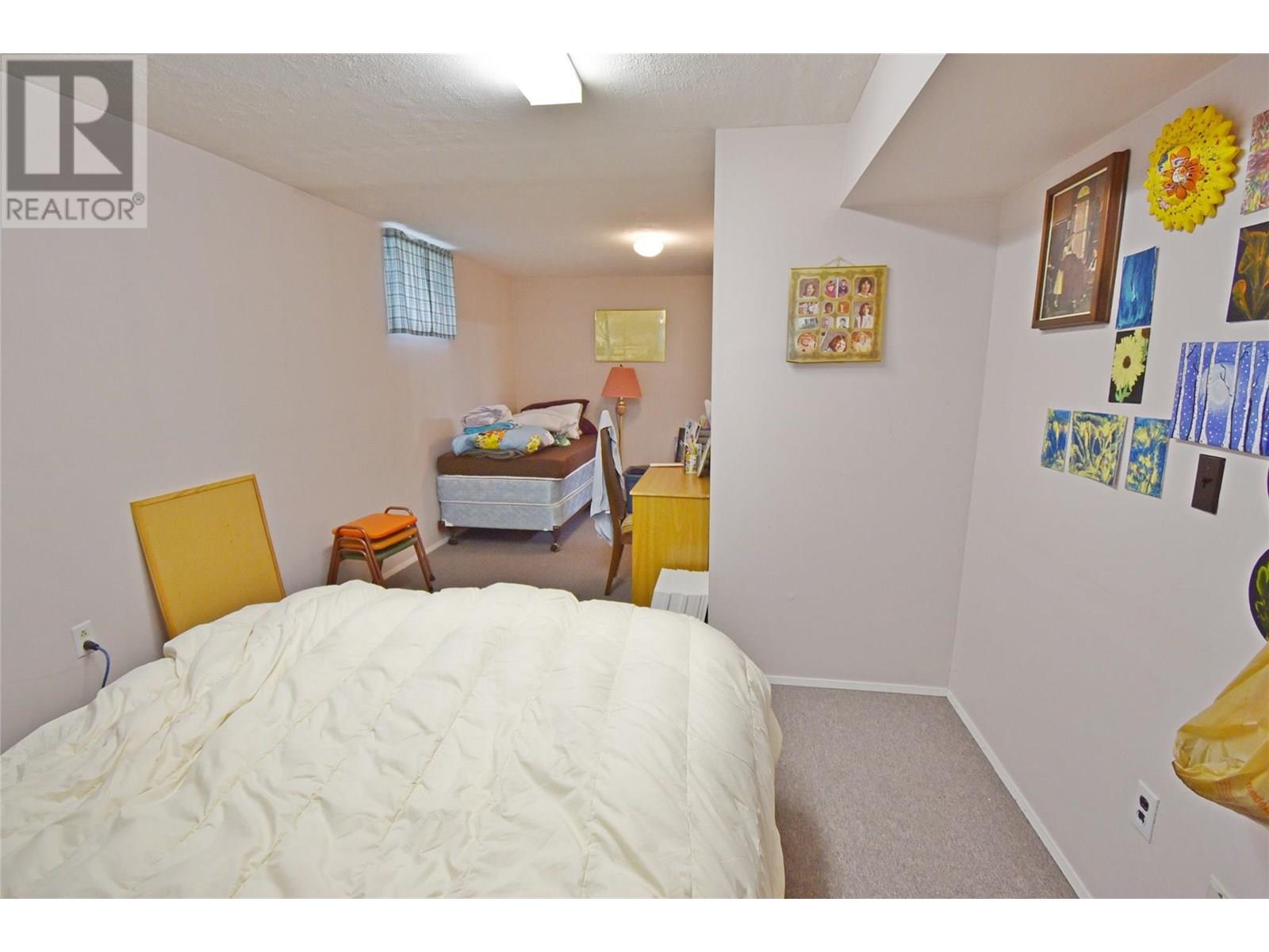 5741 Scott Road, Falkland