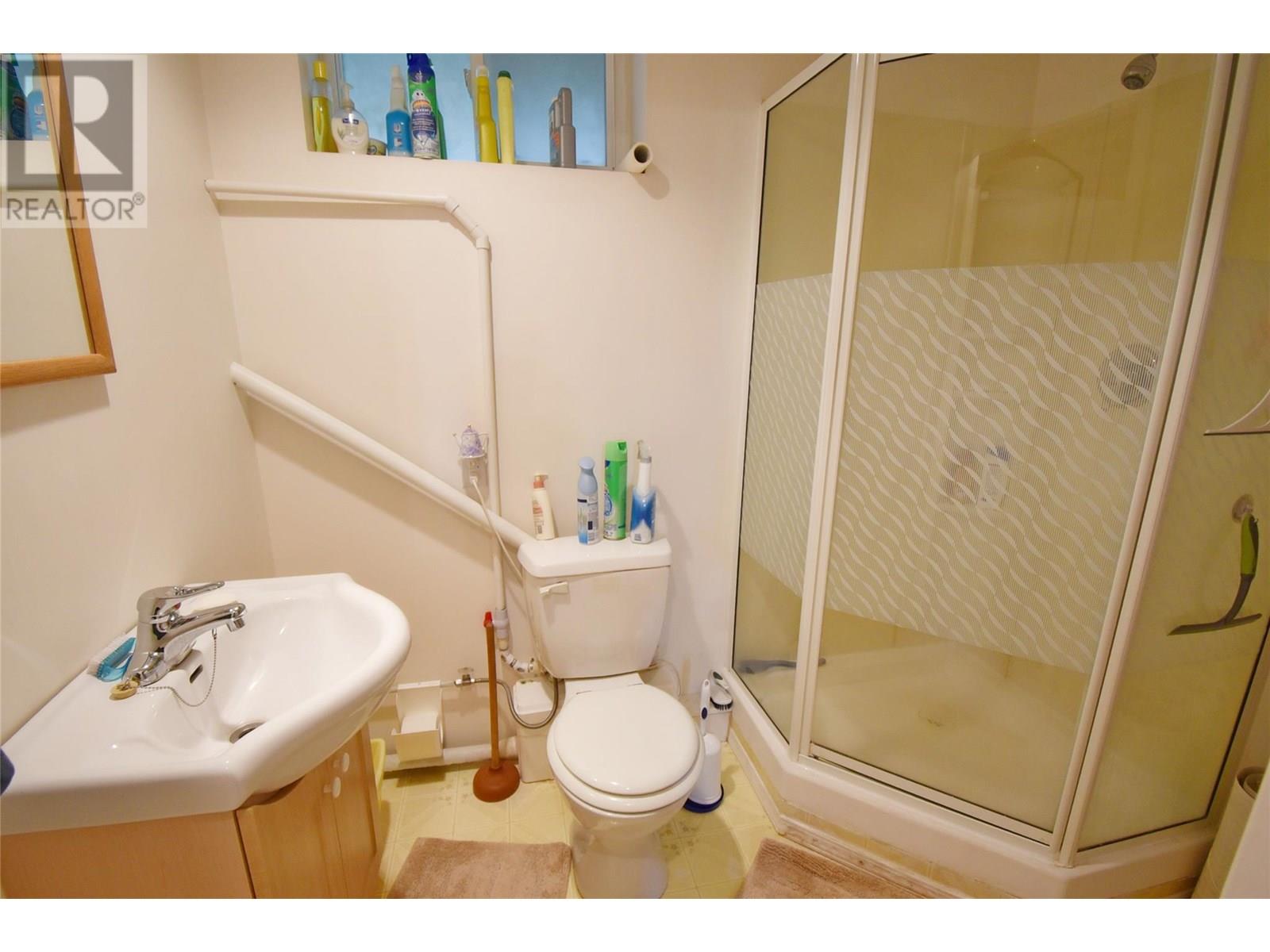 5741 Scott Road, Falkland