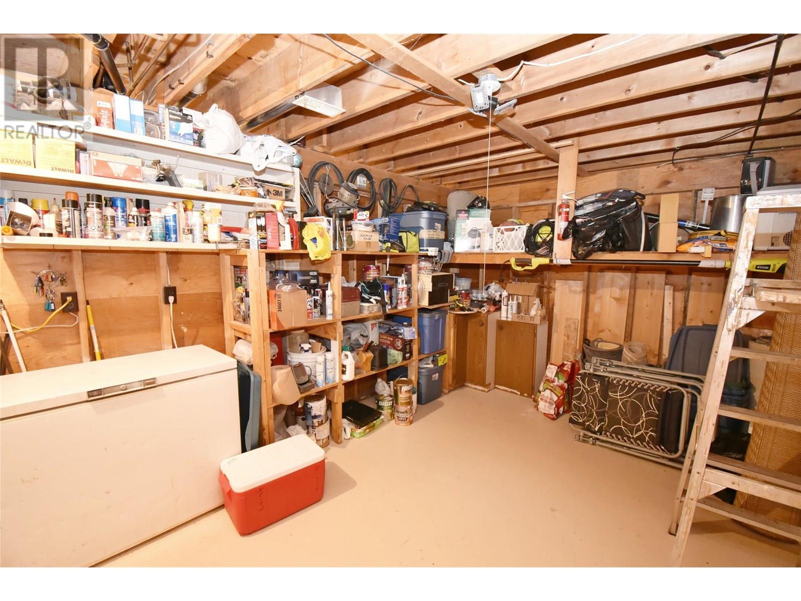 5741 Scott Road, Falkland