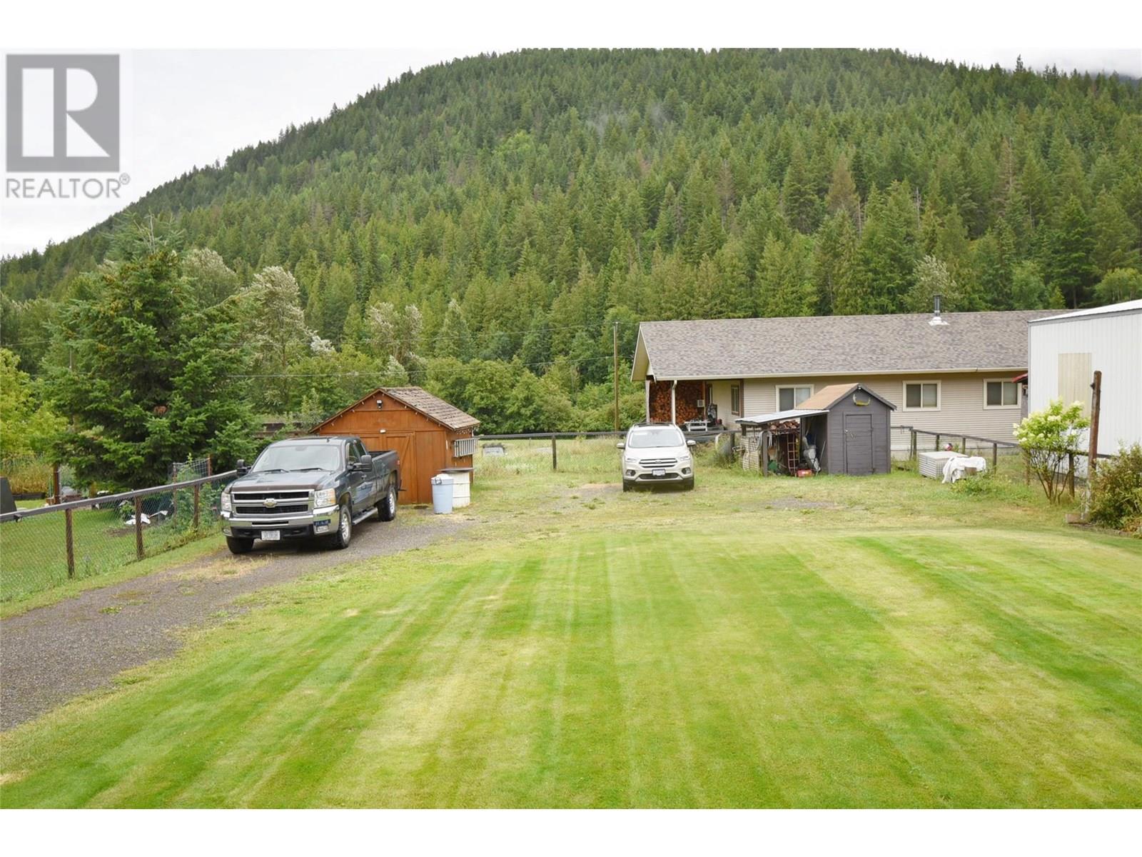 5741 Scott Road, Falkland