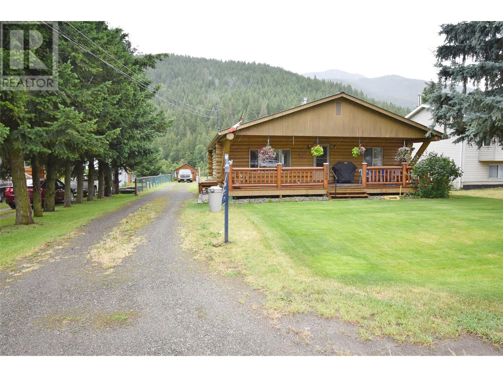 5741 Scott Road, Falkland