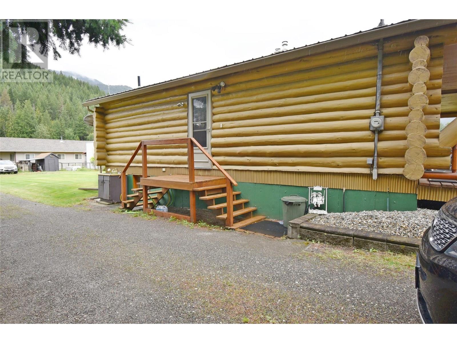 5741 Scott Road, Falkland
