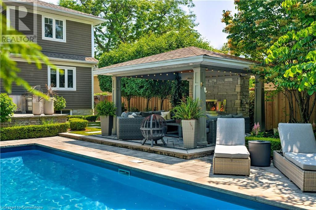 Photo 33 of 640 George Street, Burlington ON
