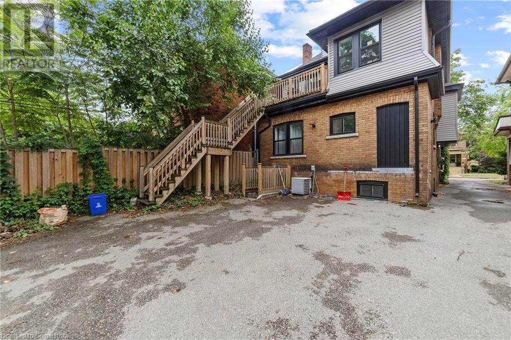 Photo 22 of 27 Melrose Avenue S, Hamilton ON