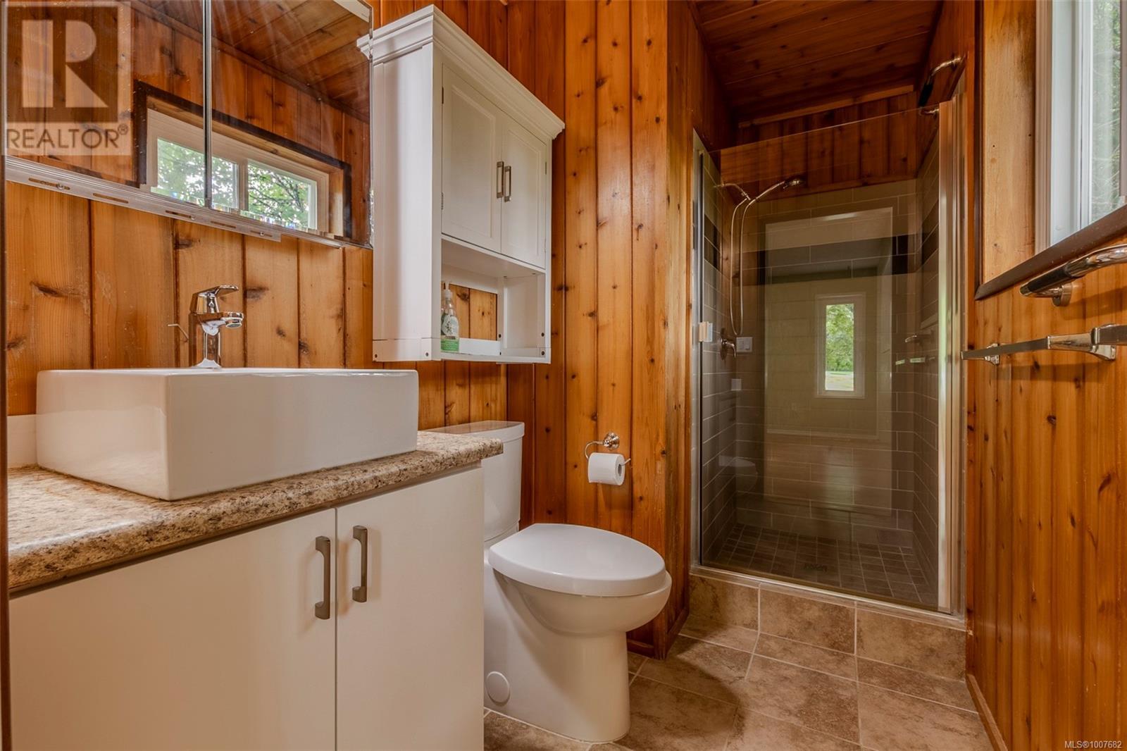 Photo 14 of 6011 Mary St, Duncan BC