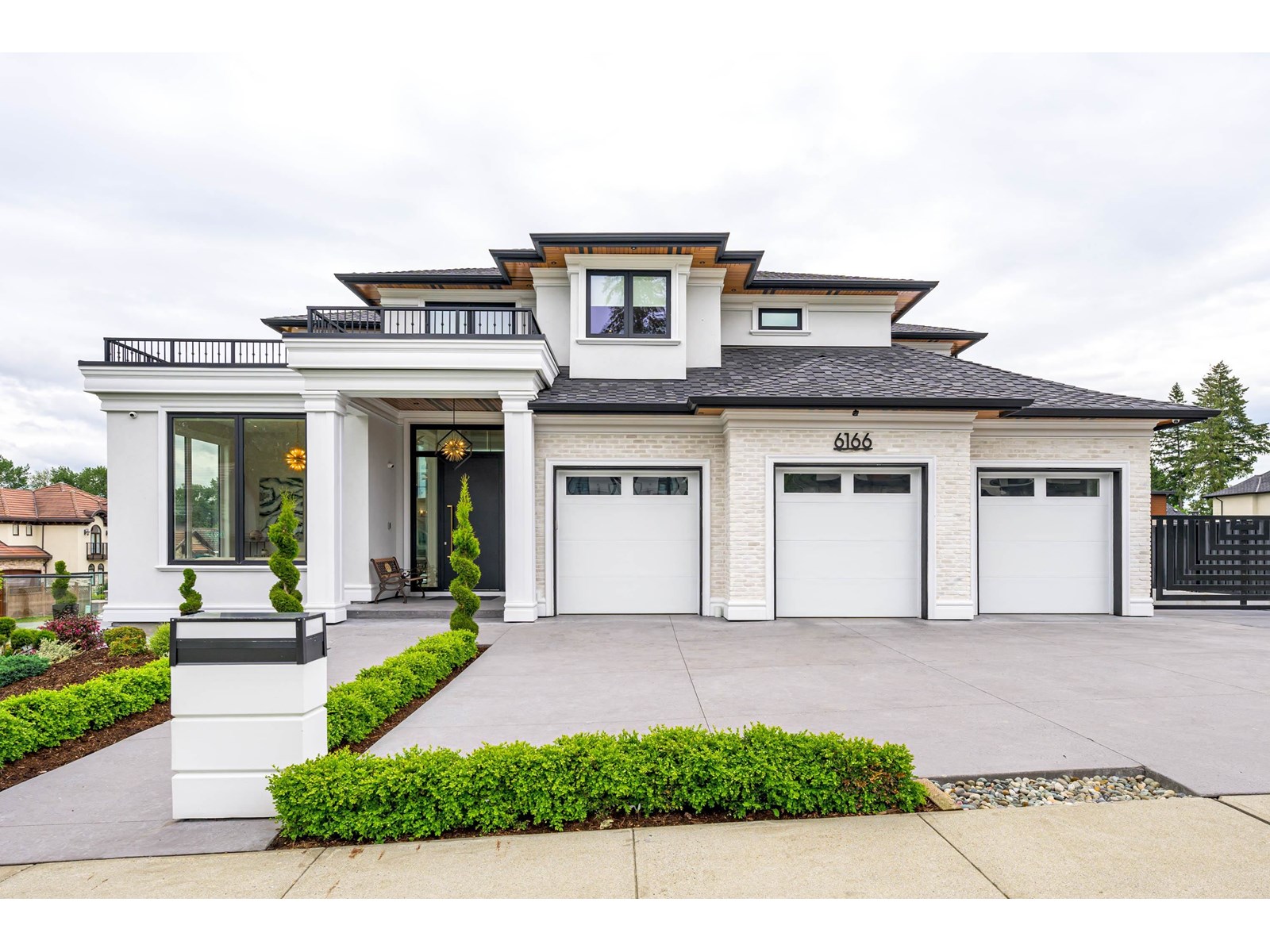 Photo 14 of 6166 152 A Street, Surrey BC