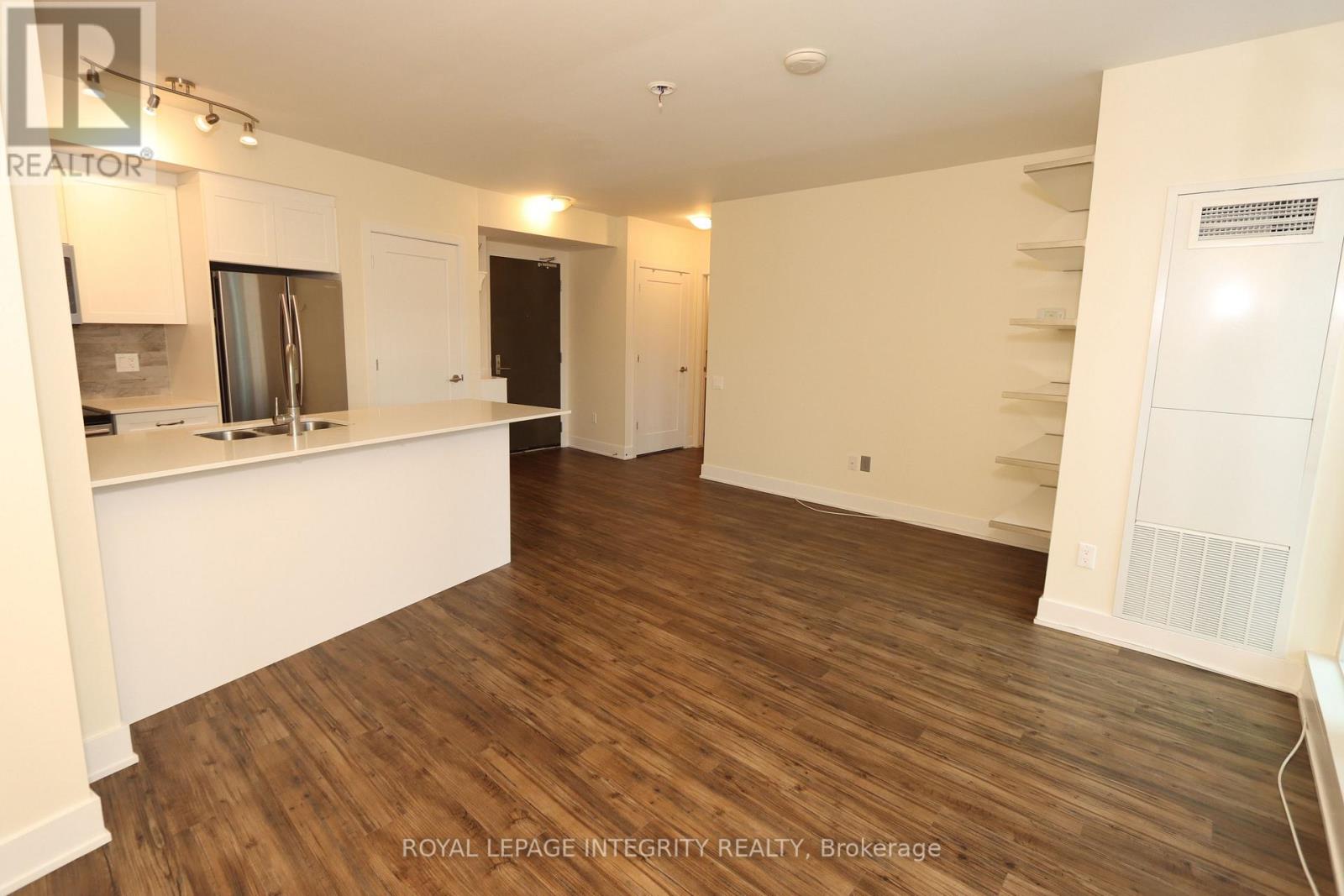 Photo 7 of 318 411 Mackay Street, Ottawa ON