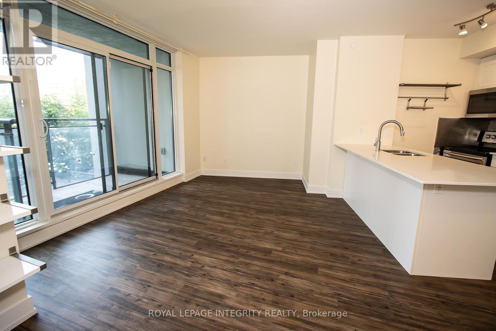 Photo 23 of 318 411 Mackay Street, Ottawa ON