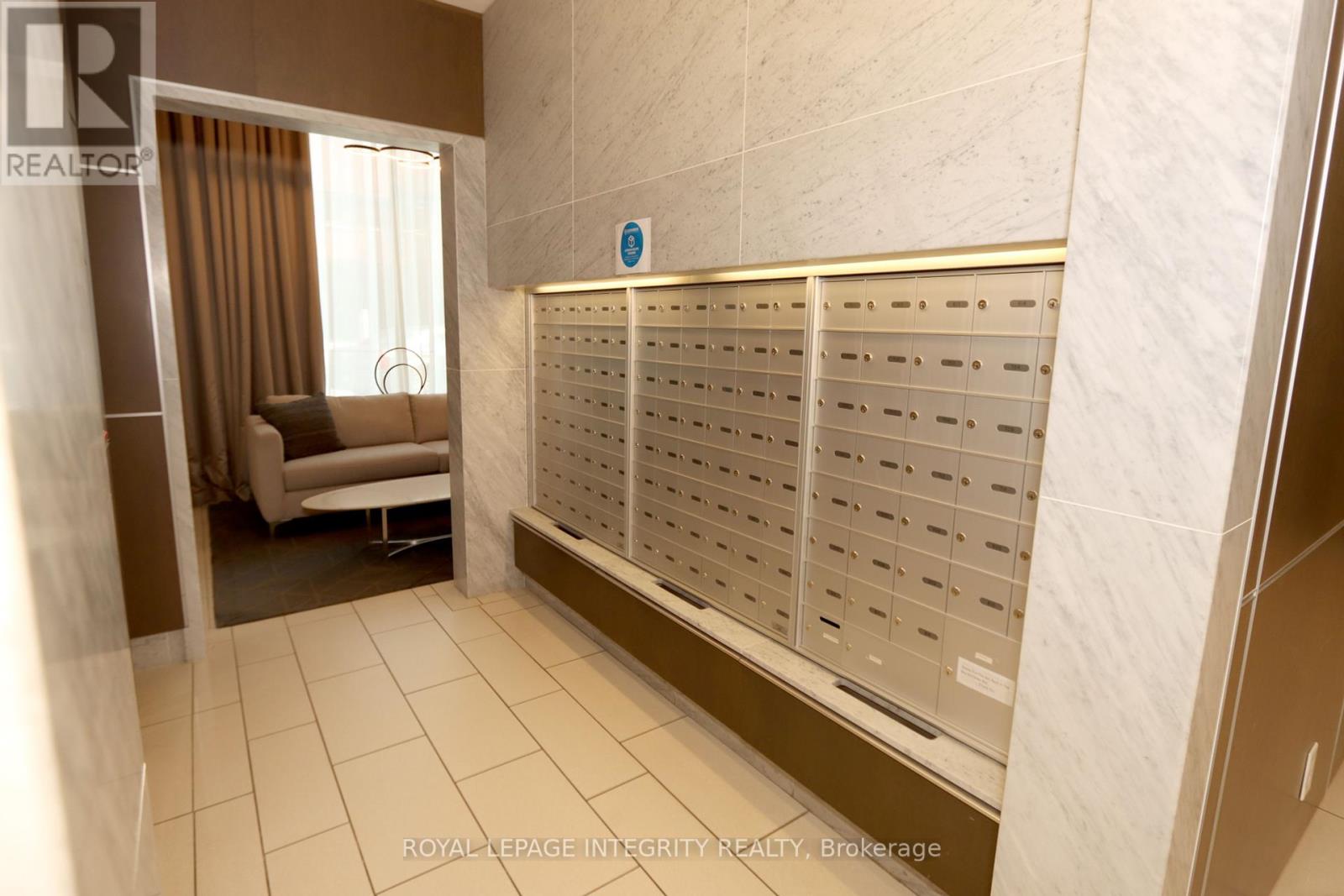 Photo 15 of 318 411 Mackay Street, Ottawa ON