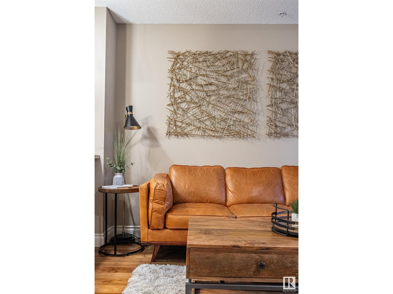 Photo 4 of 103 10232 115 St Nw, Edmonton AB