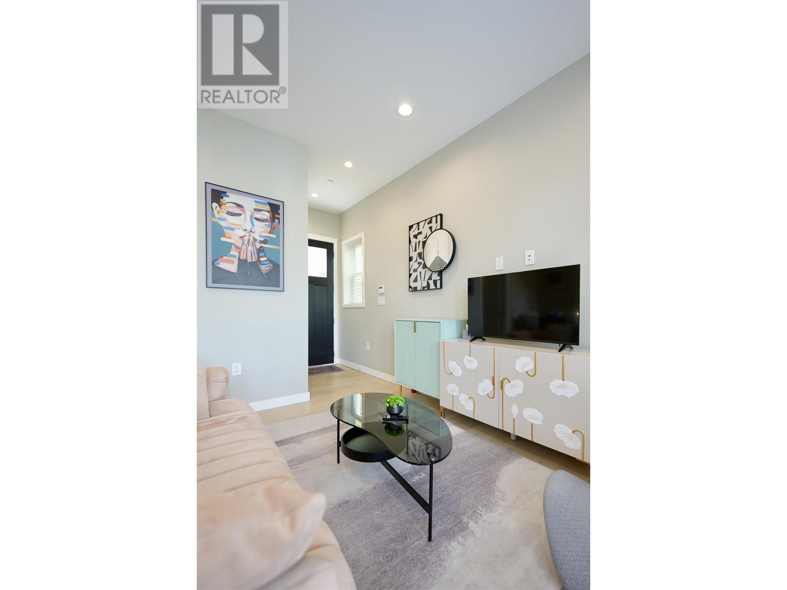 2791 E 1ST AVENUE, Vancouver