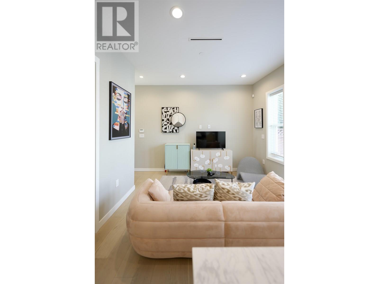 2791 E 1ST AVENUE, Vancouver