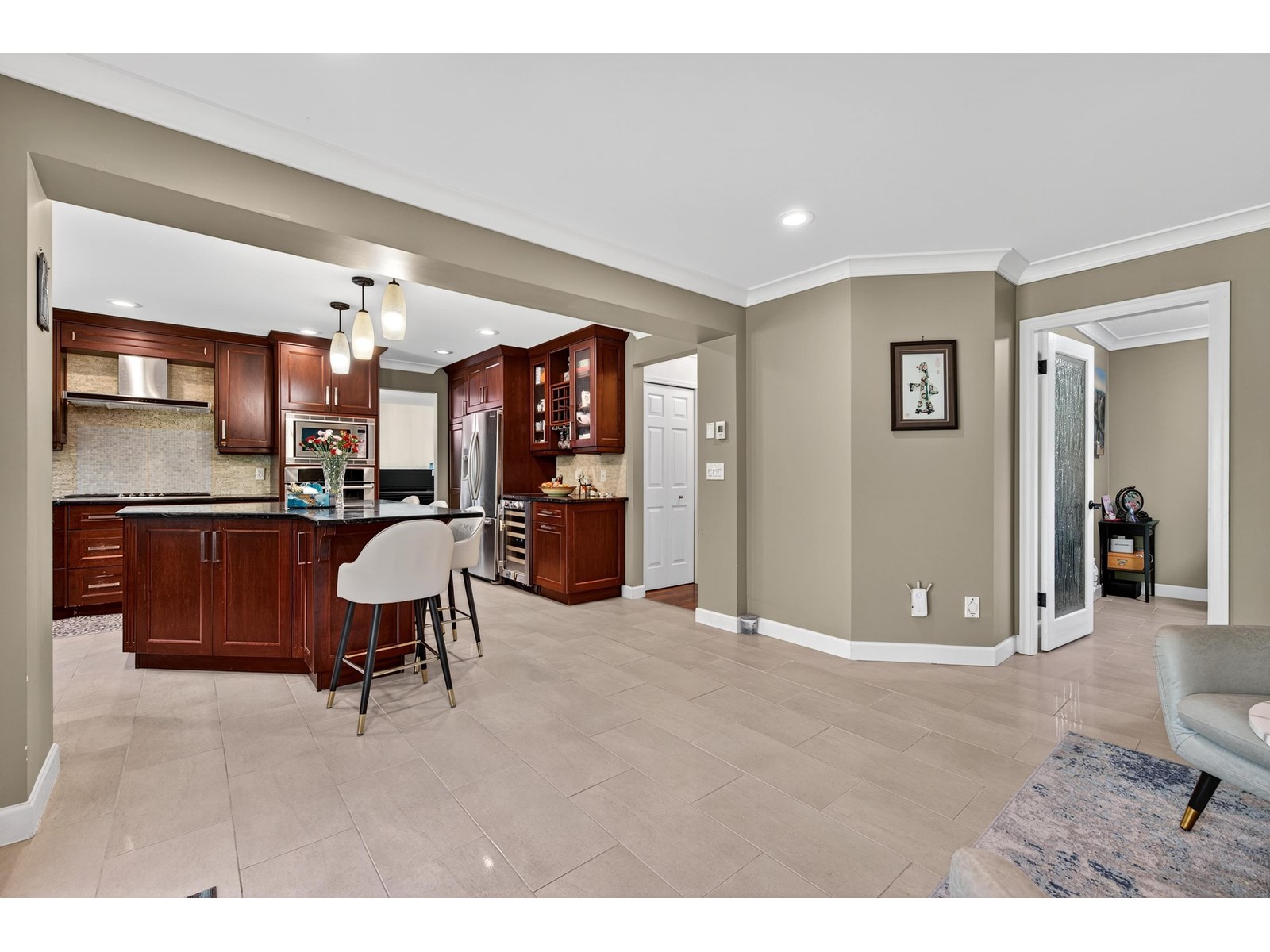 Photo 10 of 7848 161 Street, Surrey BC