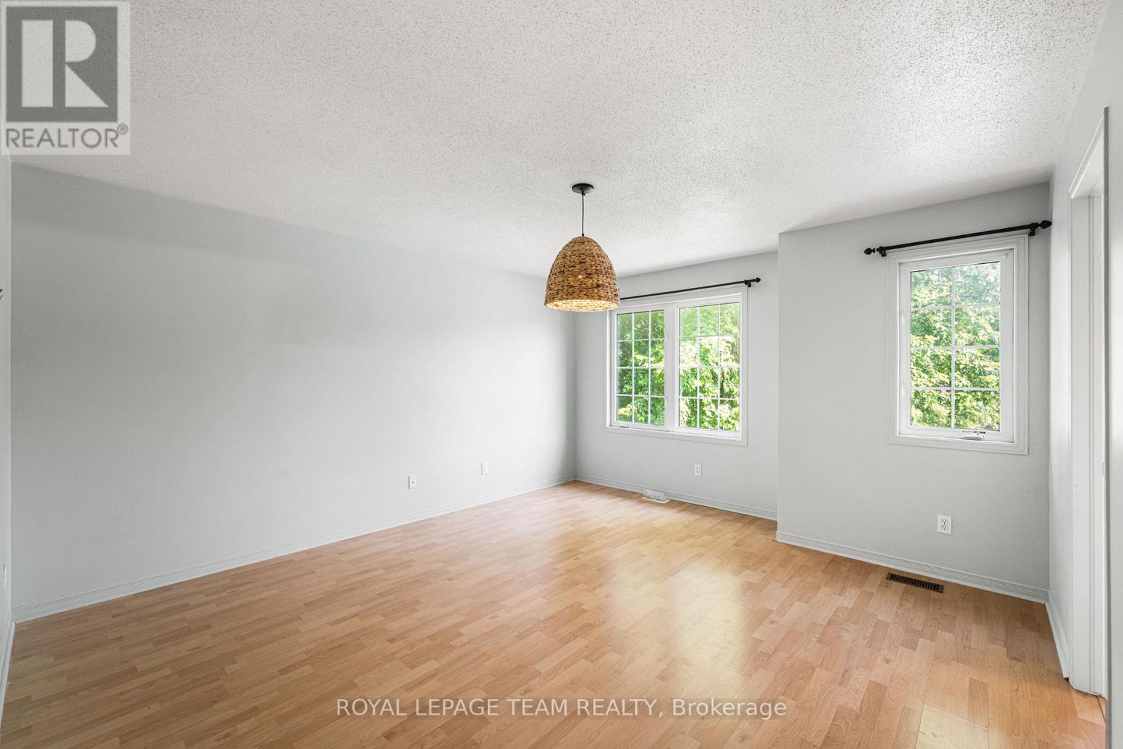 Photo 19 of 156 Claridge Drive, Ottawa ON