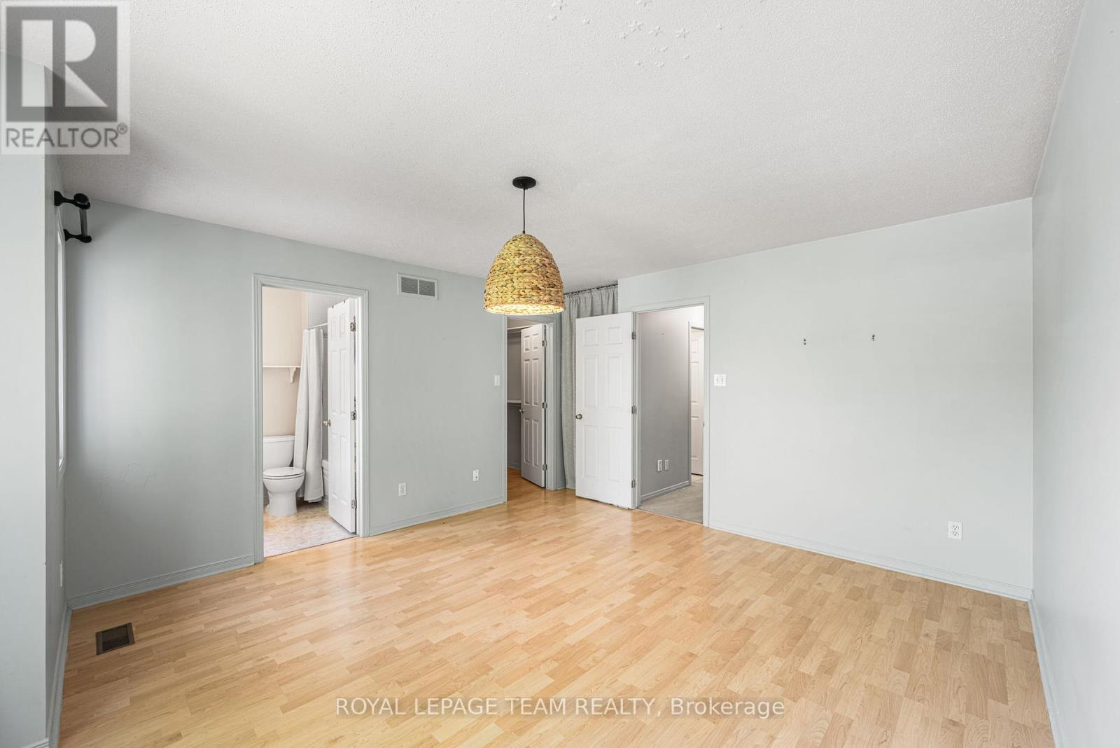 Photo 21 of 156 Claridge Drive, Ottawa ON