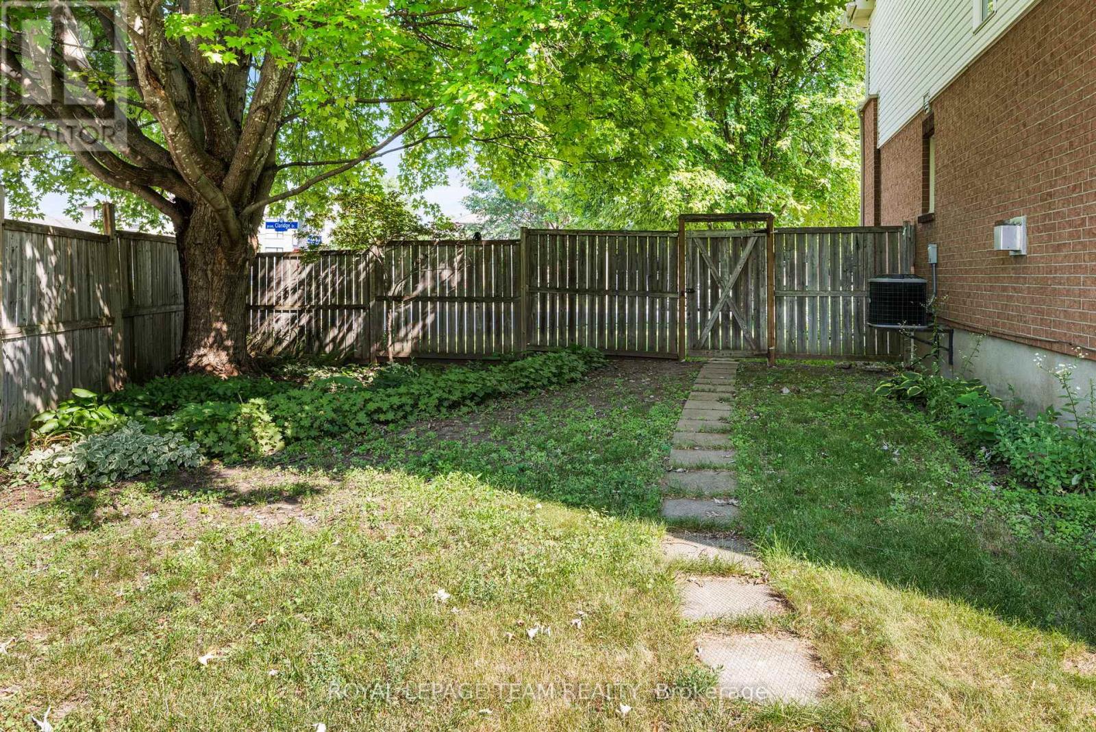 Photo 35 of 156 Claridge Drive, Ottawa ON