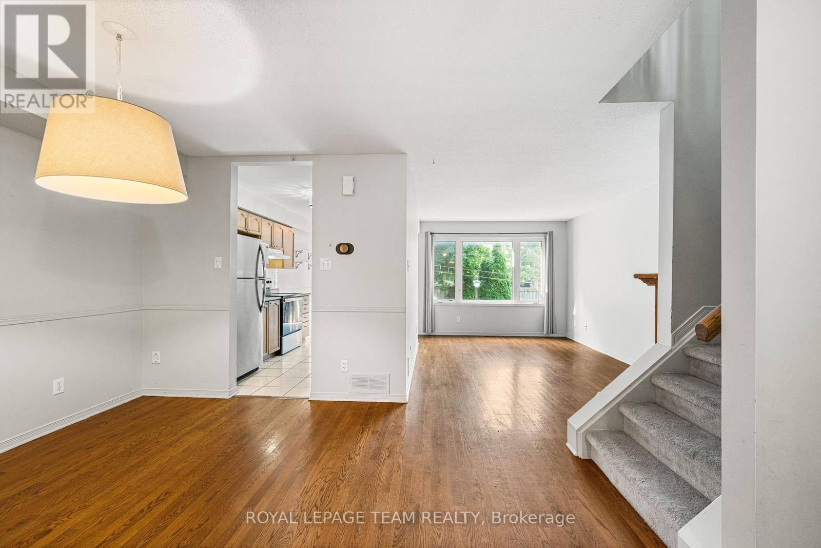 Photo 6 of 156 Claridge Drive, Ottawa ON