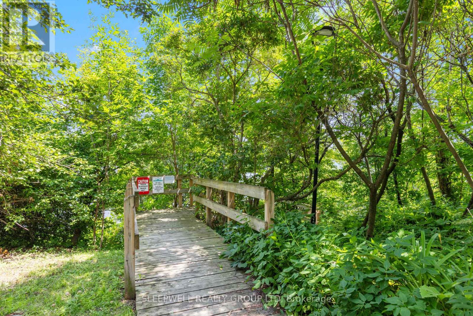 Photo 34 of 55 Waterford Drive, Ottawa ON