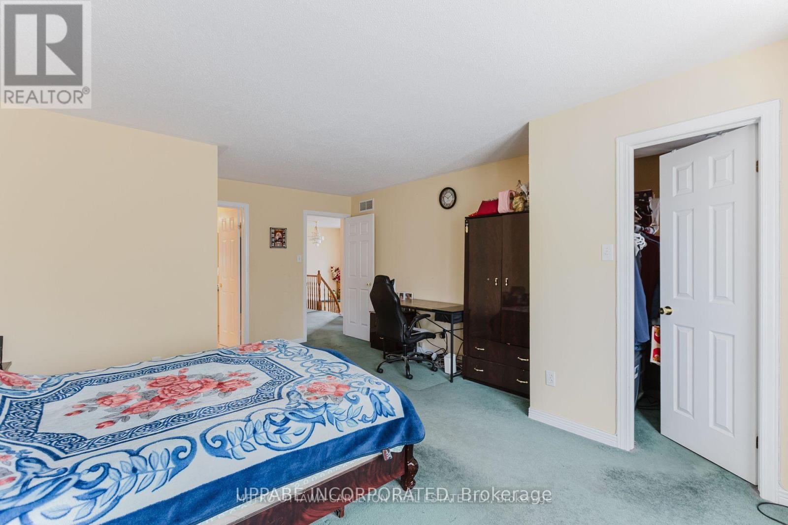 Photo 38 of 28 Armagh Way, Ottawa ON