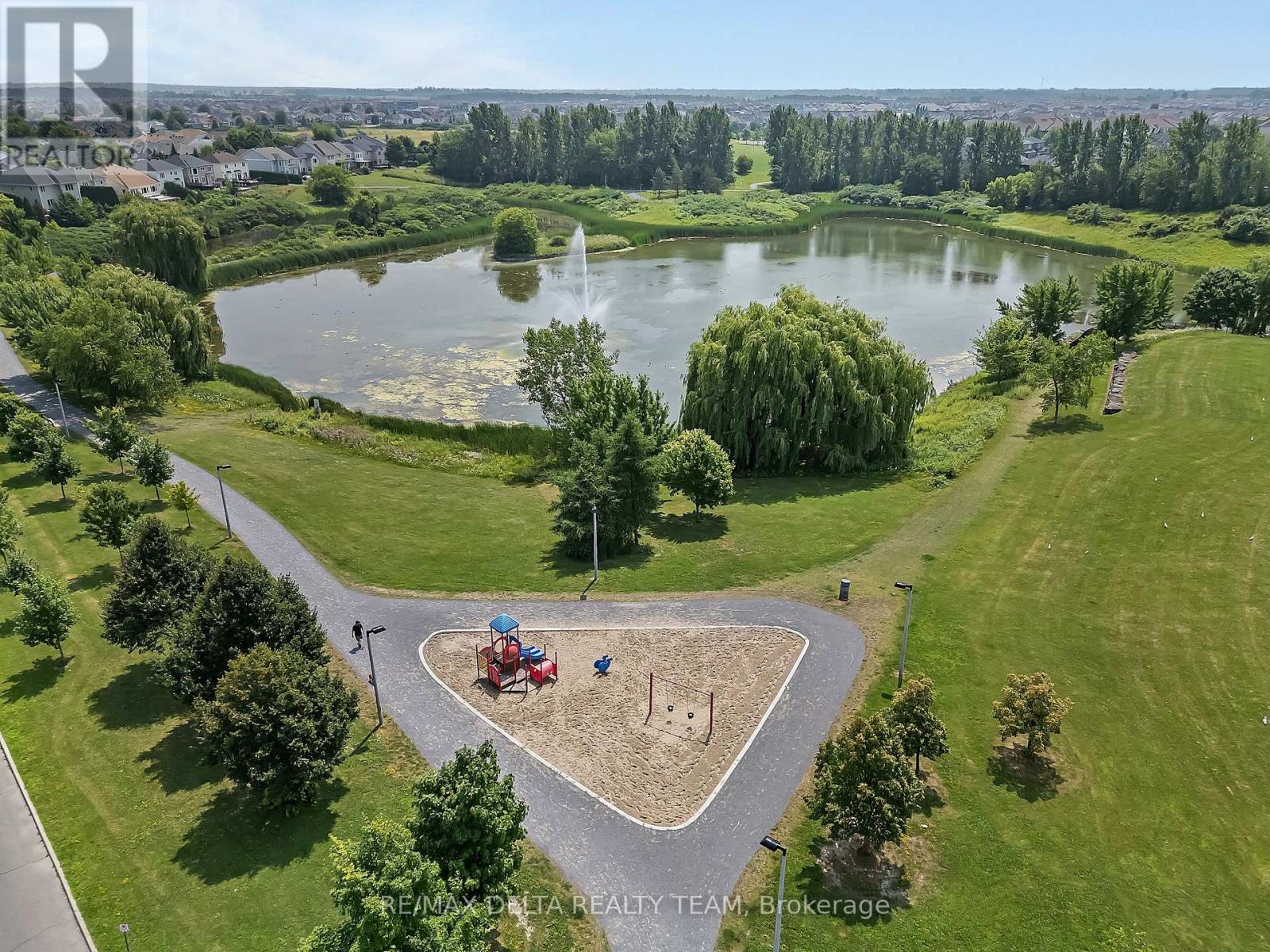 Photo 24 of 2209 Silverado Crescent, Ottawa ON