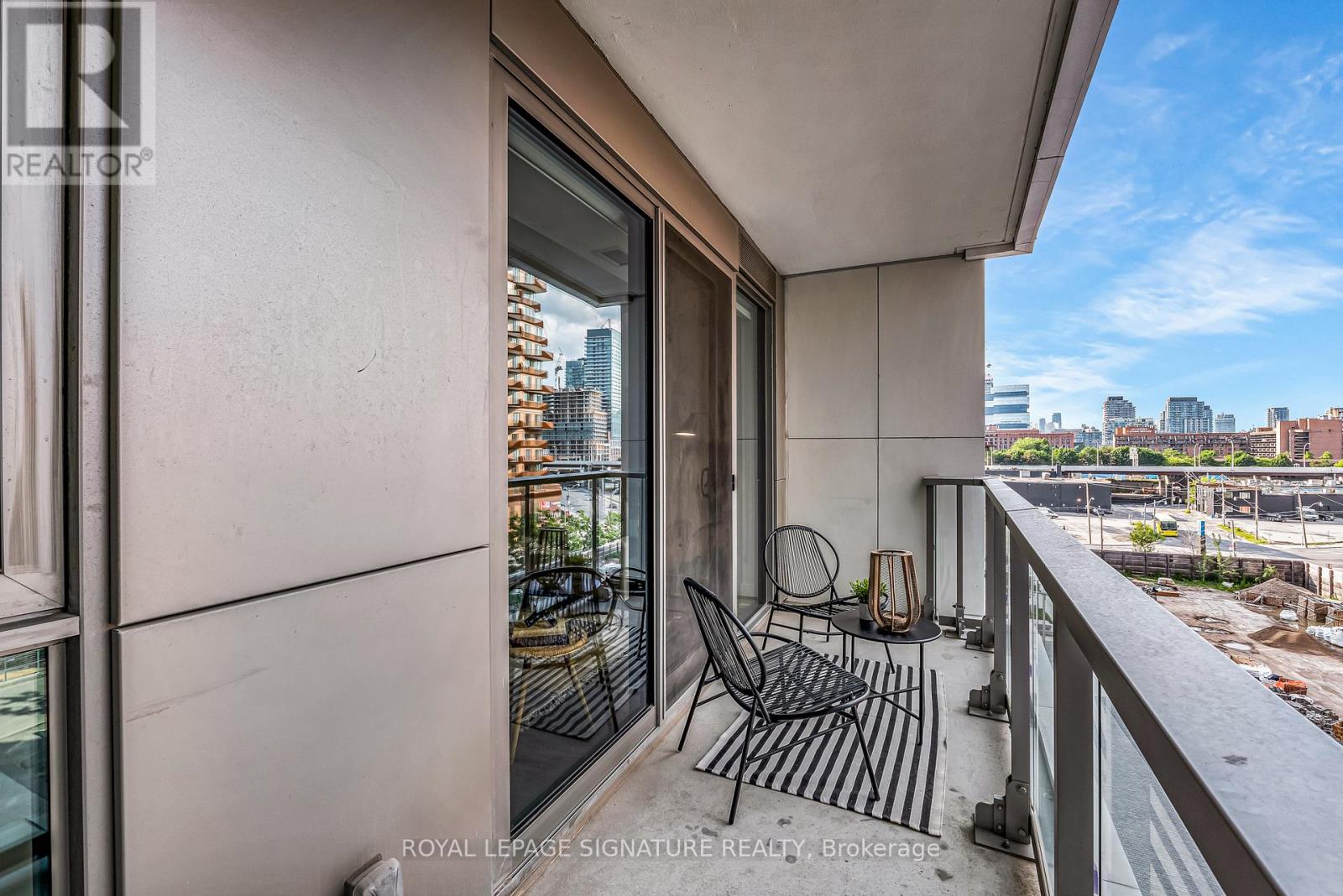Photo 24 of 517 118 Merchants Wharf, Toronto ON