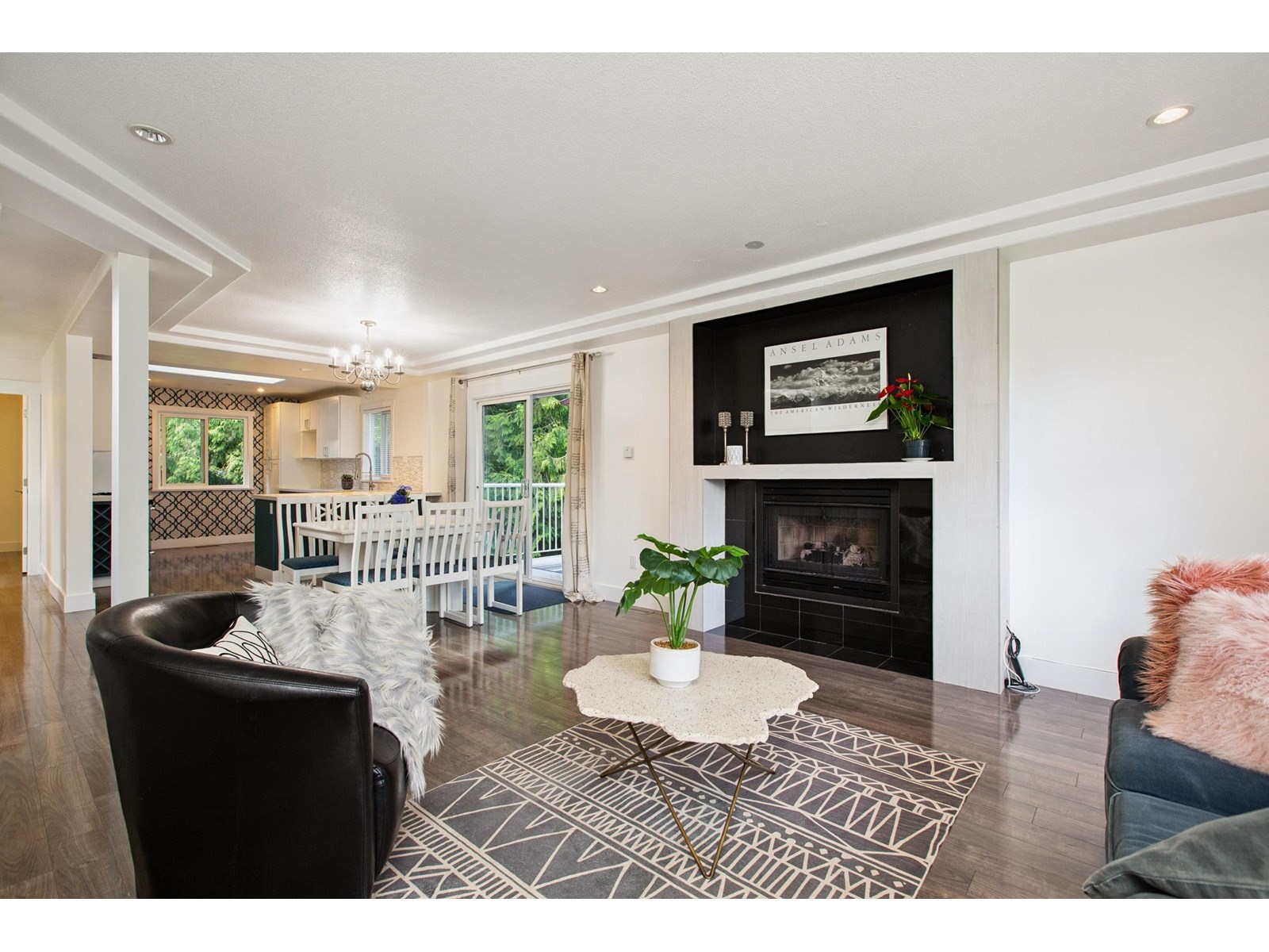 Photo 7 of 11790 98 Avenue, Surrey BC