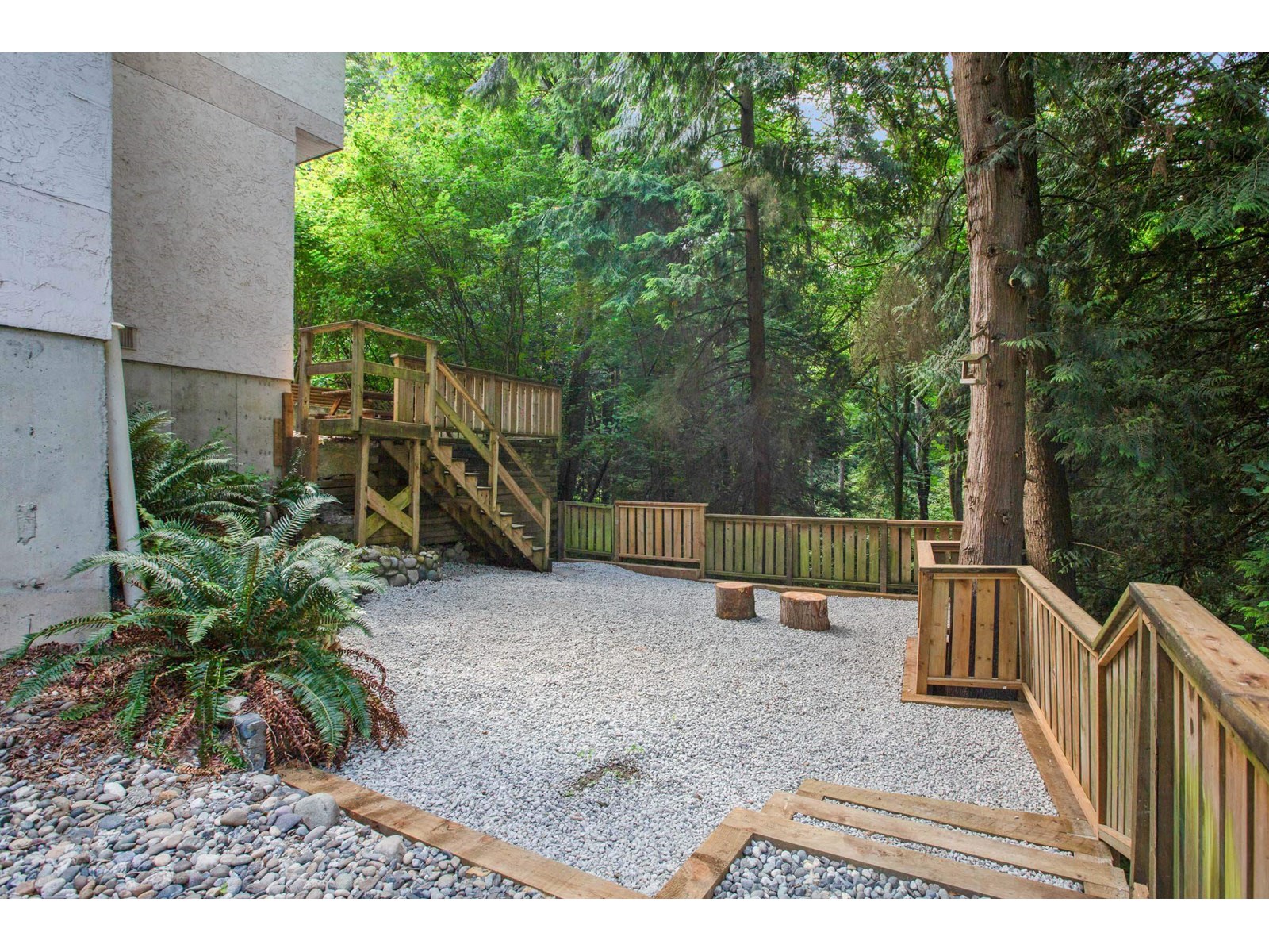 Photo 31 of 11790 98 Avenue, Surrey BC