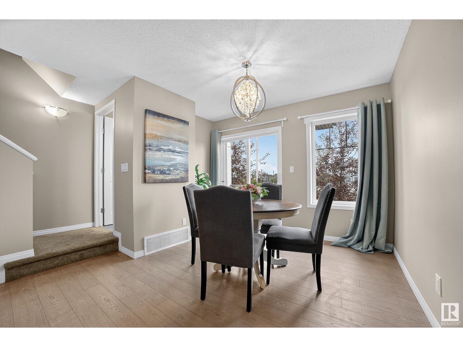 Photo 8 of 133 3305 Orchards Link Li Sw, Edmonton AB