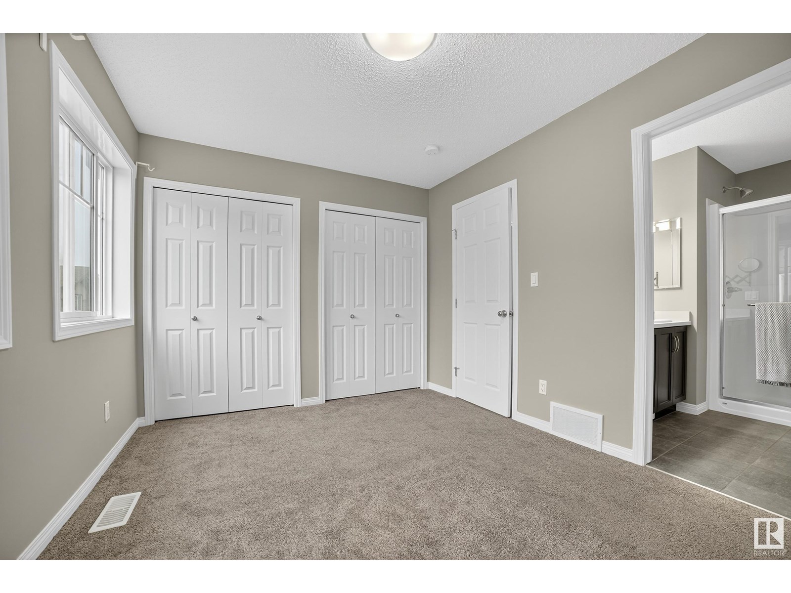 Photo 23 of 133 3305 Orchards Link Li Sw, Edmonton AB