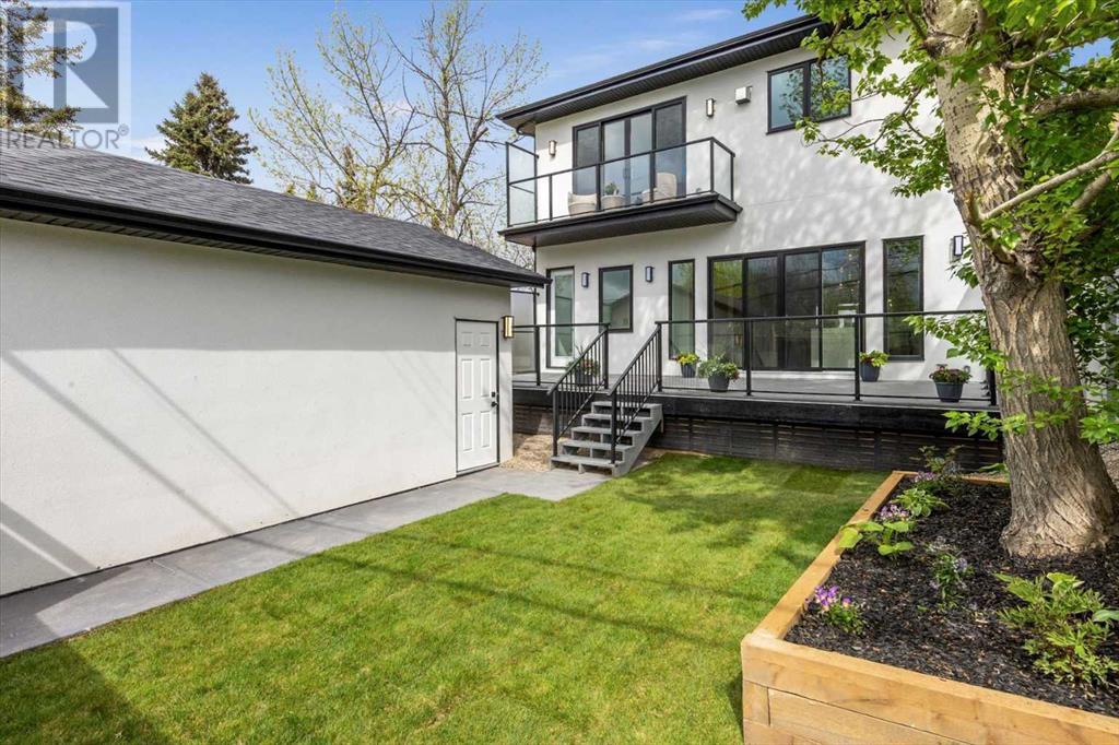 Single Family House for Sale in   Street SW Shaganappi Calgary 