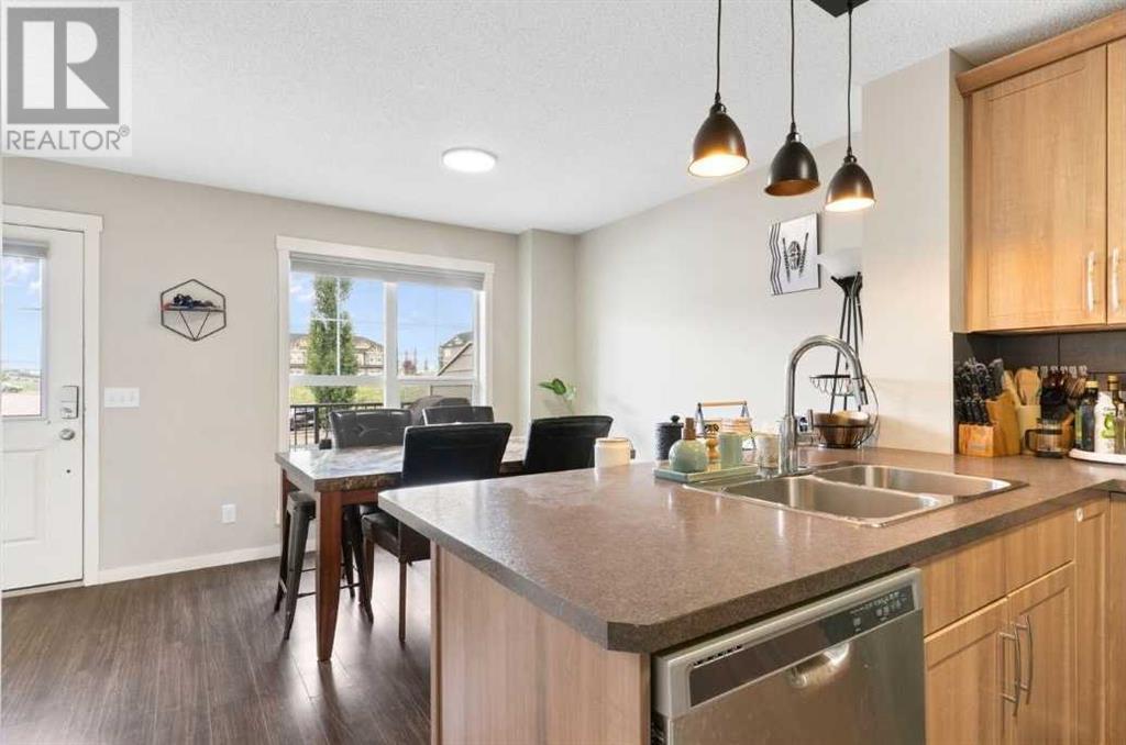 Photo 6 of 711 101 Sunset Drive, Cochrane AB