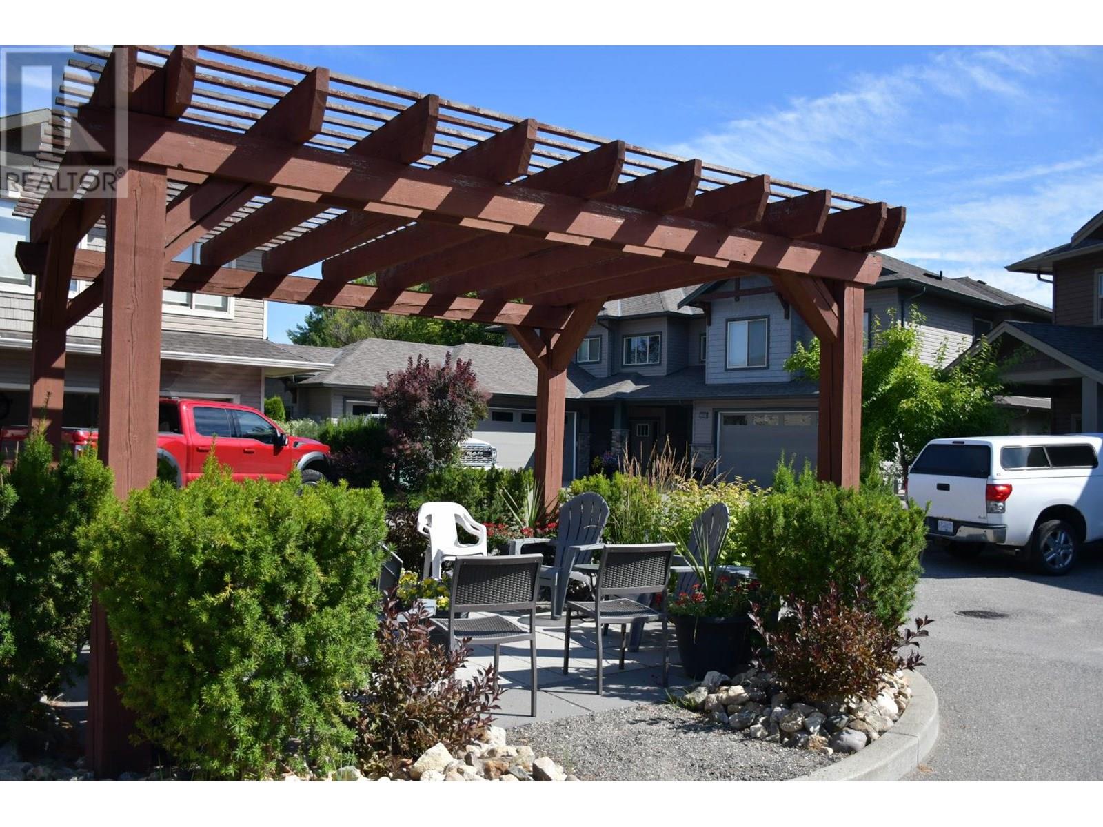 603 3350 Woodsdale Road, Lake Country
